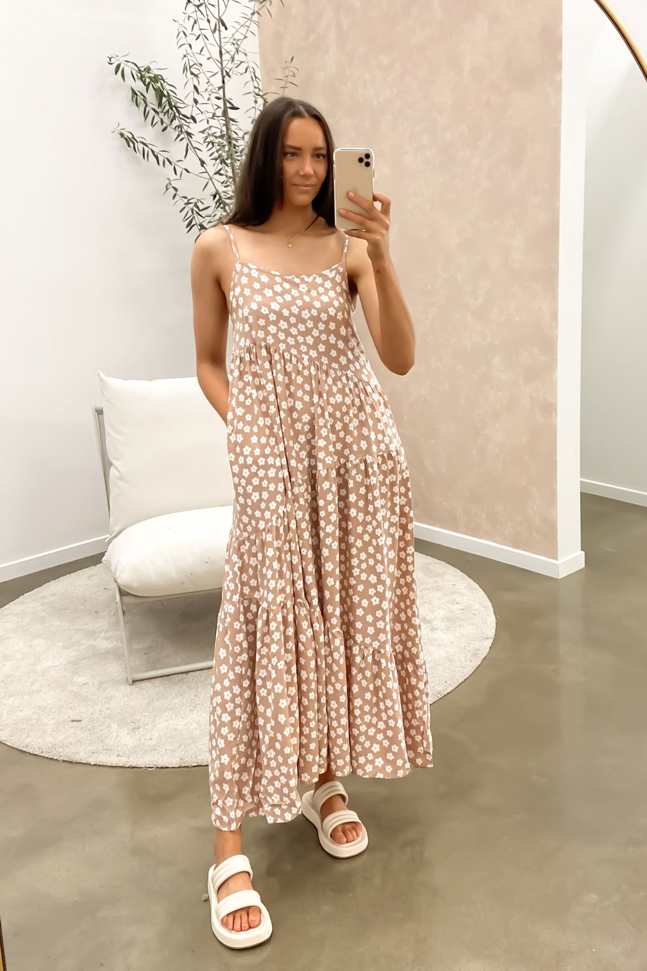 Waylon Midi Dress Latte Daisy