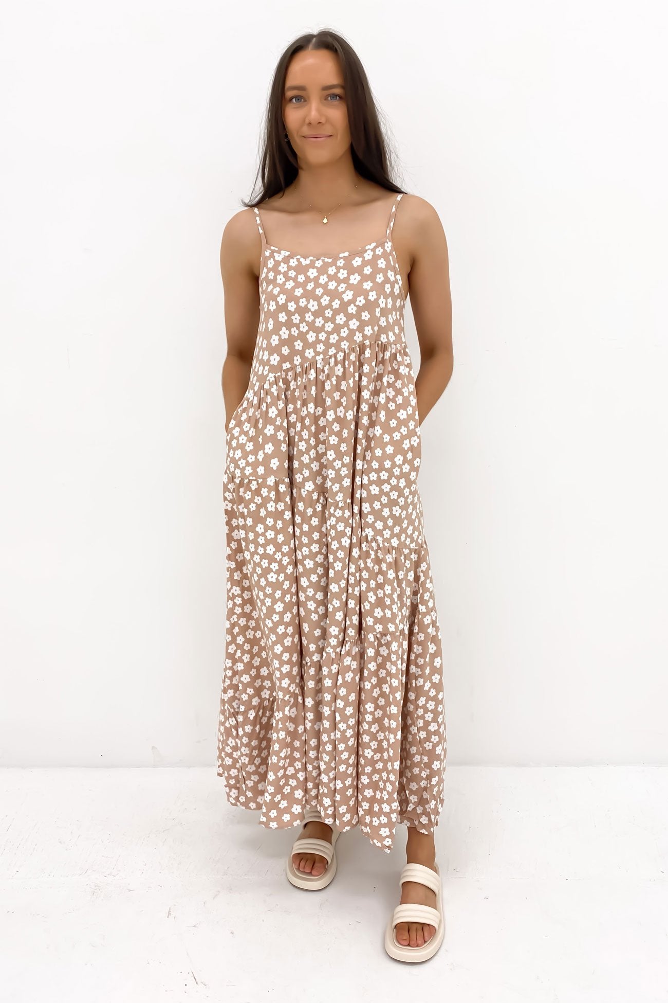 Waylon Midi Dress Latte Daisy