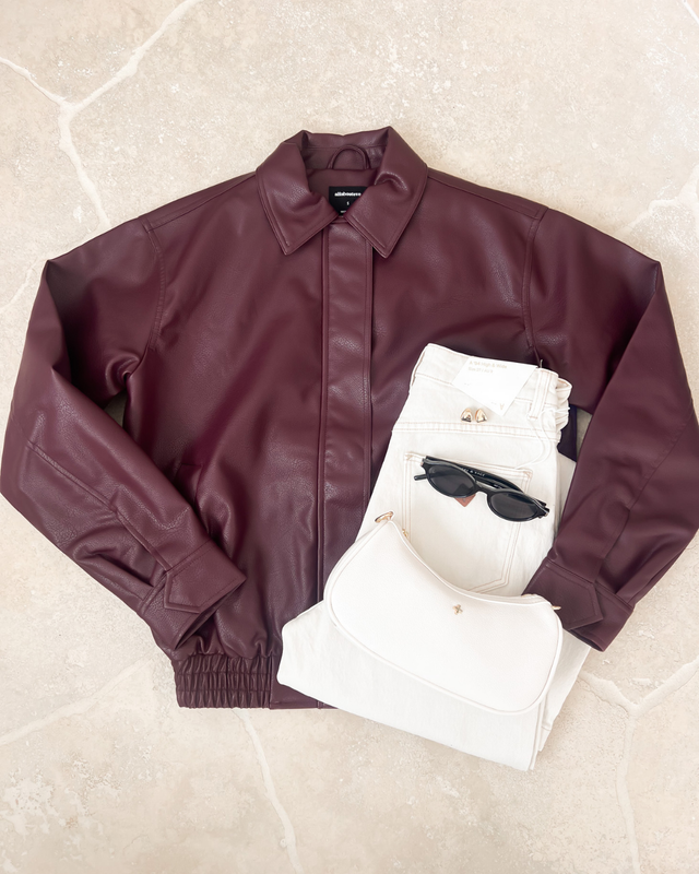 Nina Bomber Wine