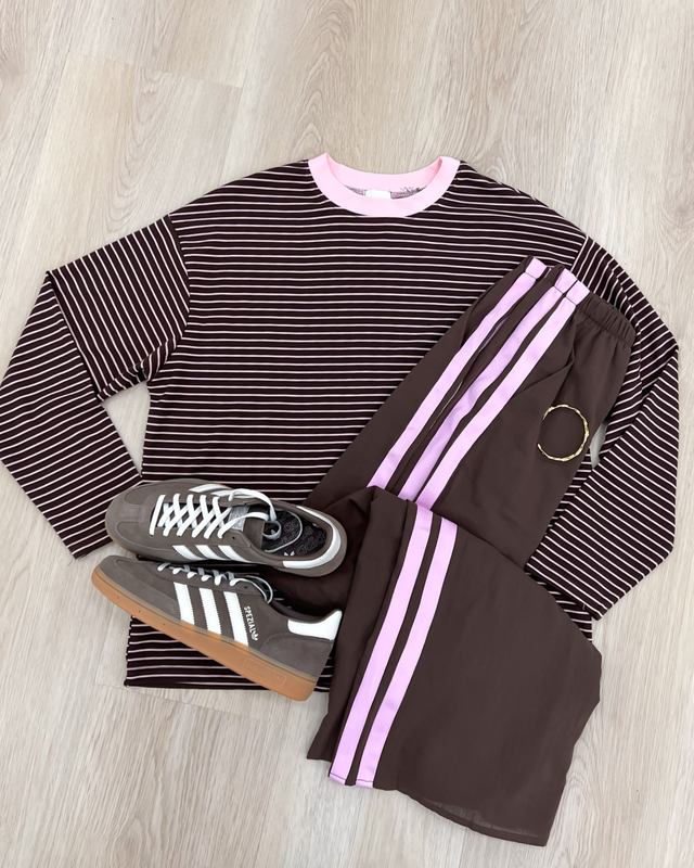 Loren Set in Pink Chocolate Stripe