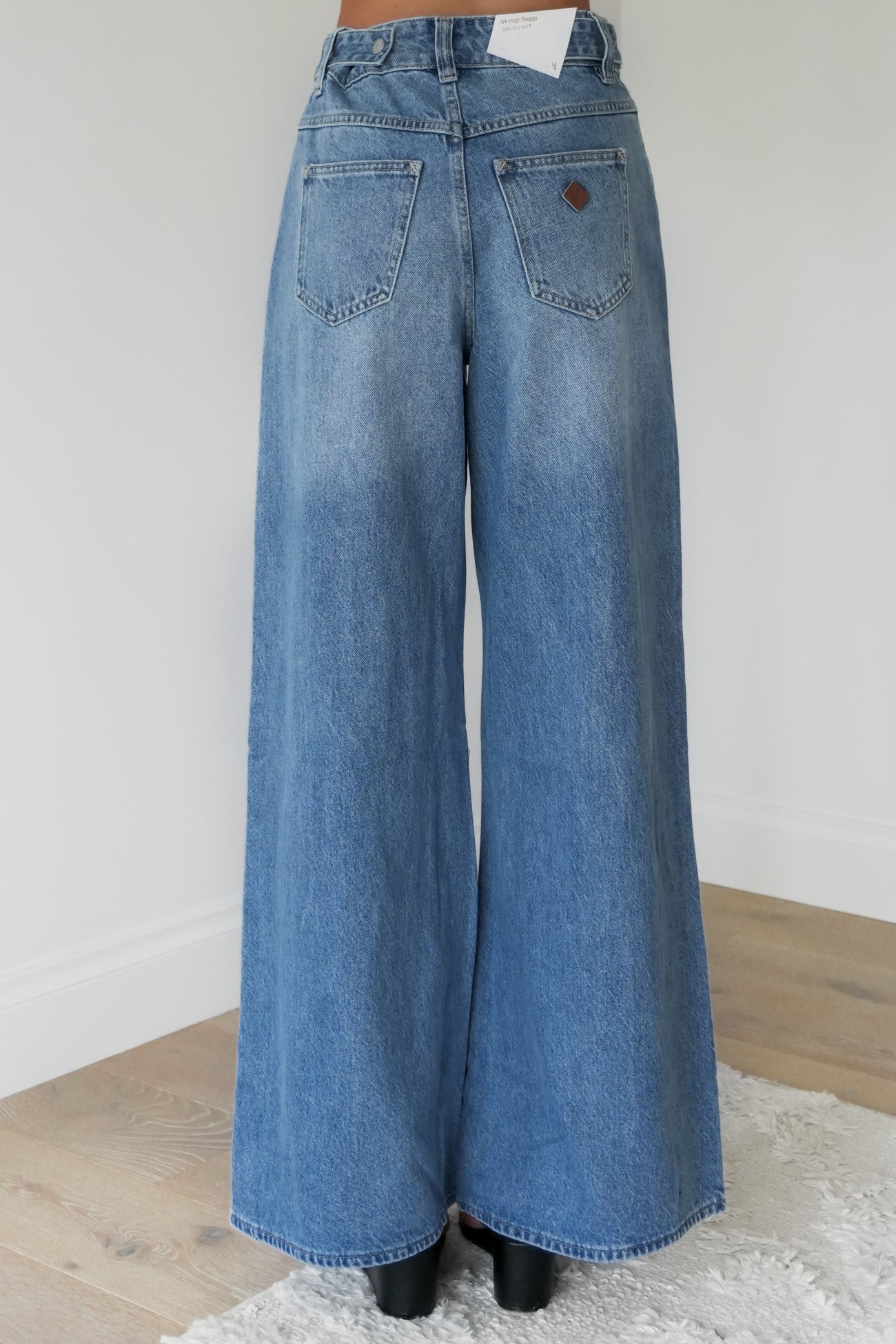 A 94 High Baggy Jean Issa Tab Recycled