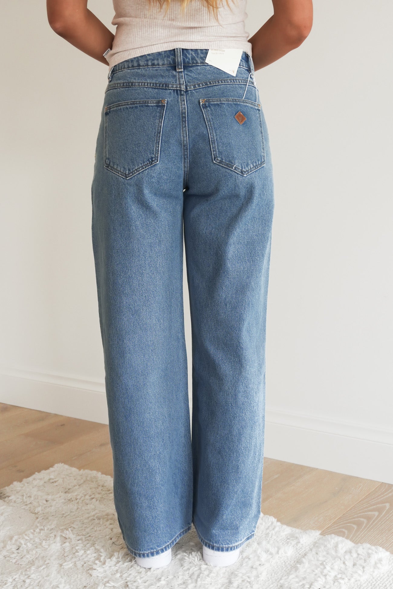 A 95 Baggy Petite Jean Gigi