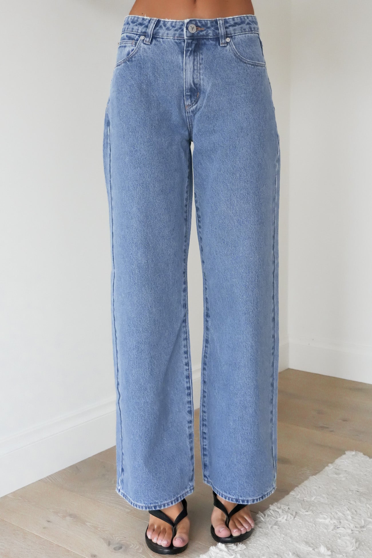 A 95 Mid Baggy Jean Gigi