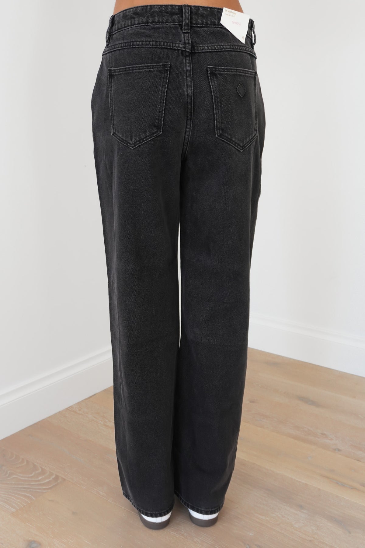 A 95 Mid Baggy Jean Heidi