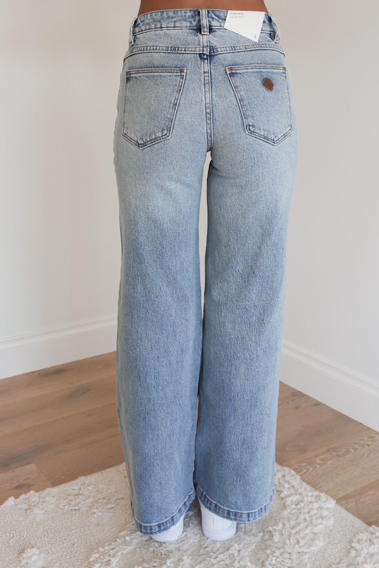 A 95 Wide Jean Stevie