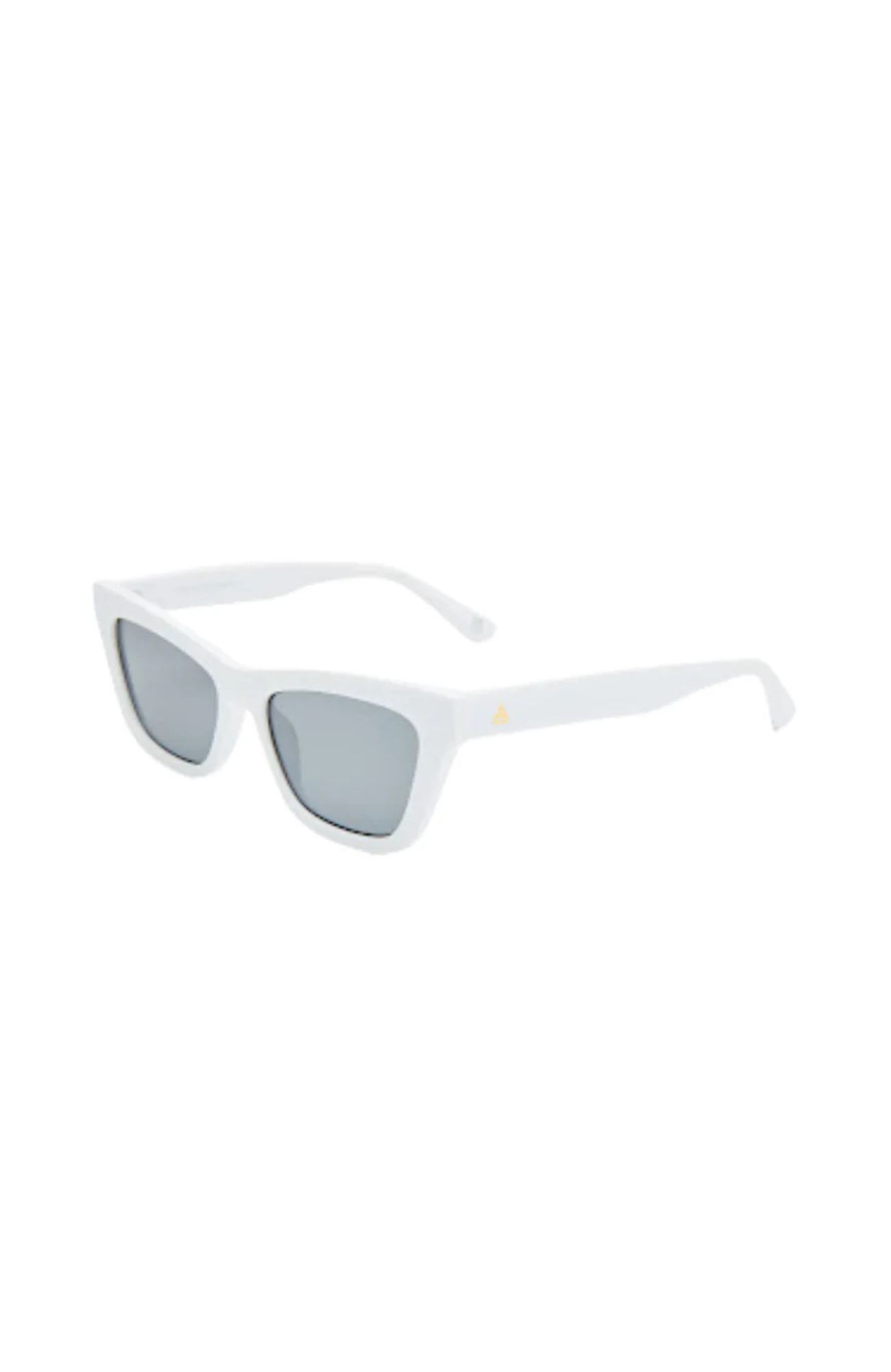 Amplitude // White