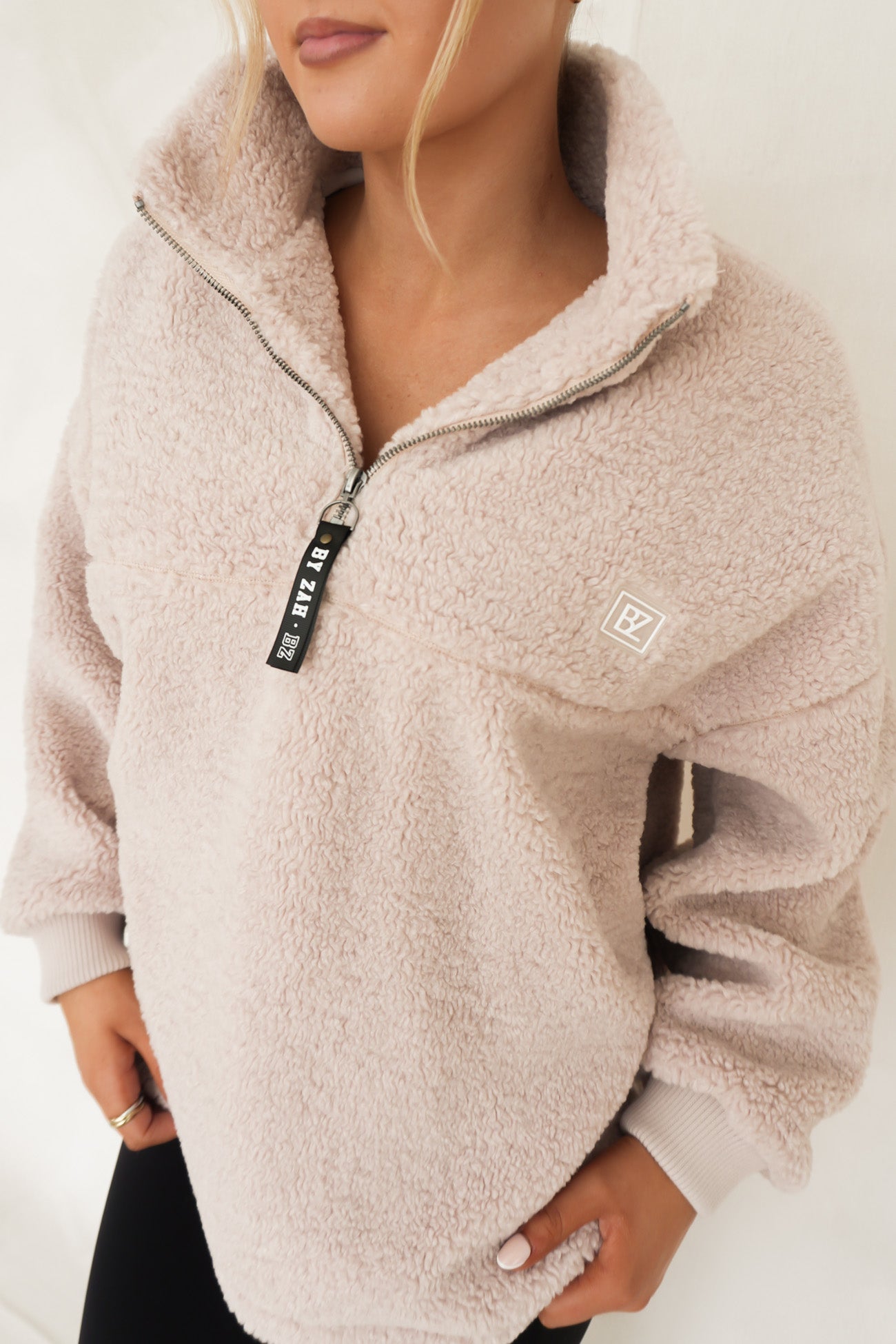 Ace Quarter Teddy Beige