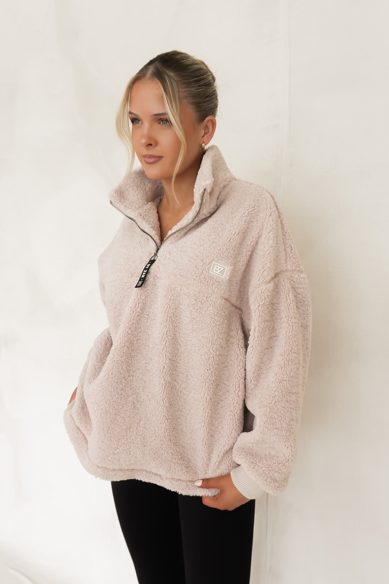 Ace Quarter Teddy Beige