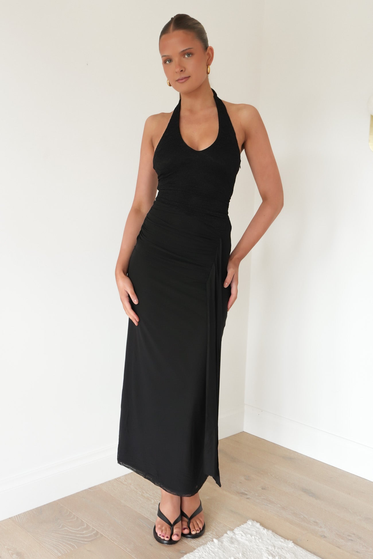 Alya Lace Halter Midi Dress Black