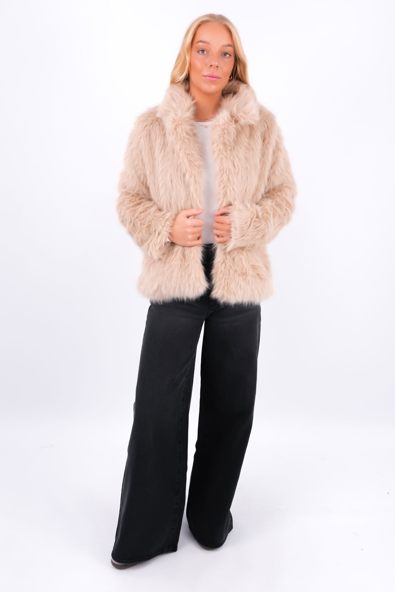 Angela Fur Coat Beige