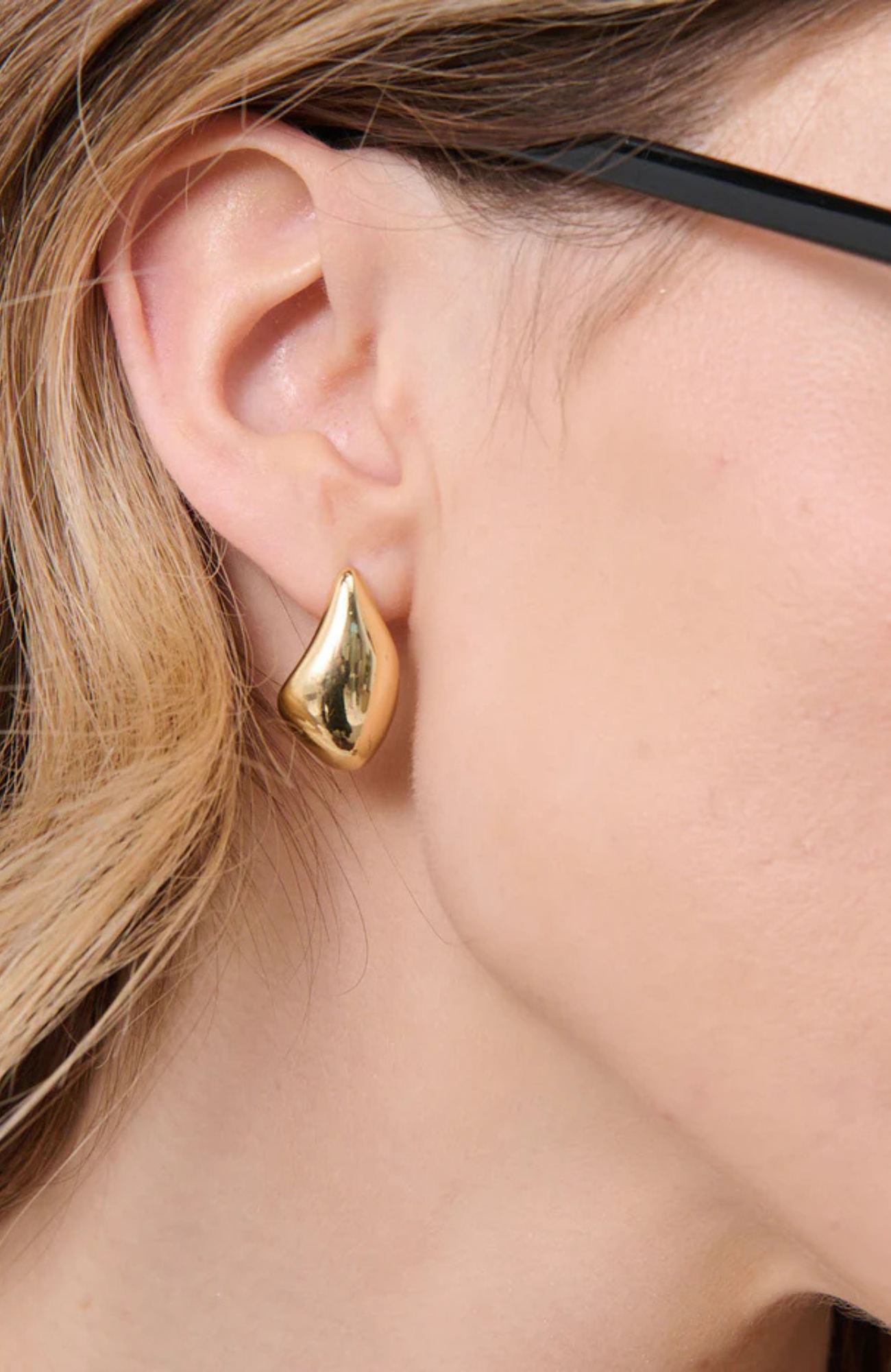 Anni-Earrings-Gold-1jpg