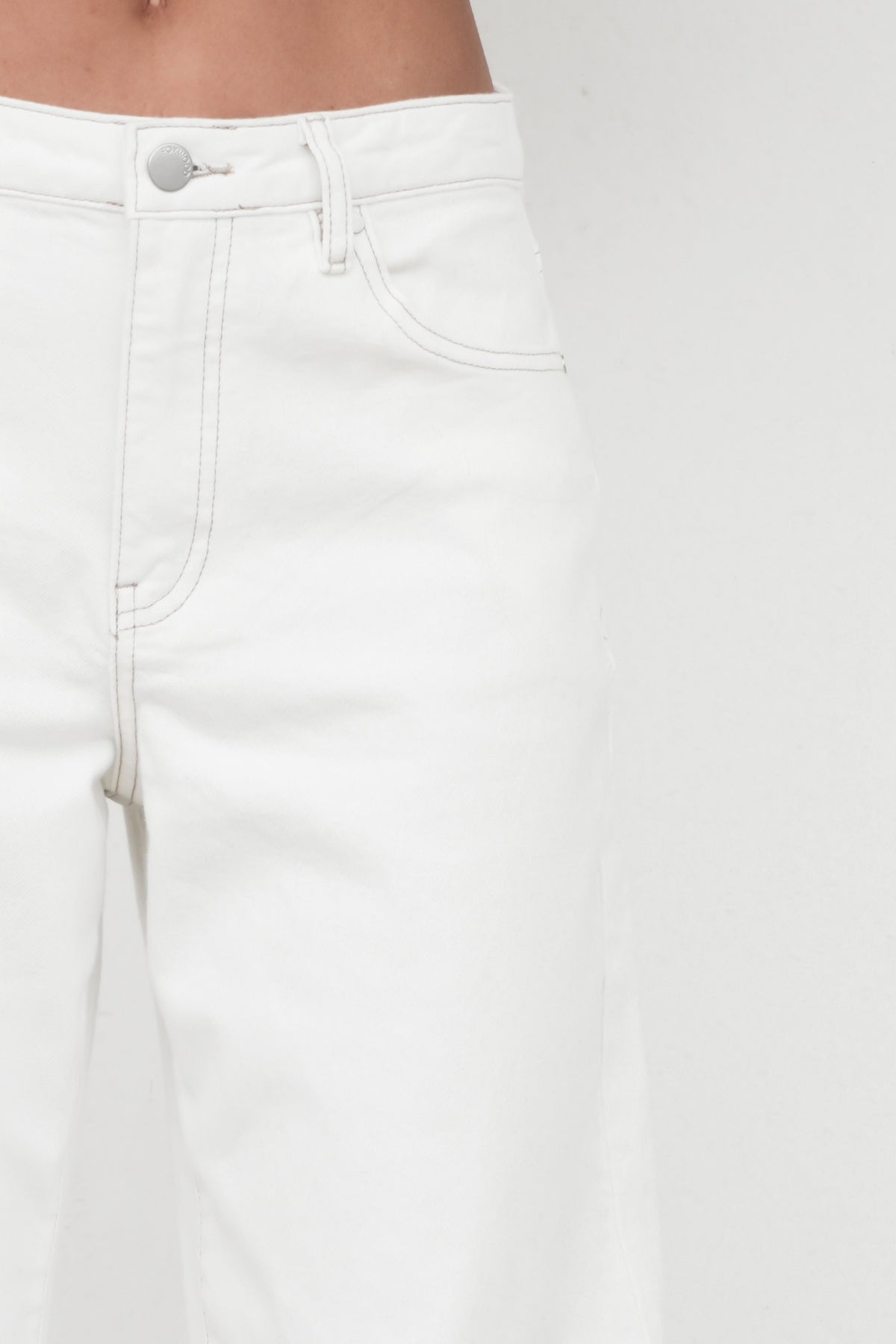 Atticus Barrel Jean Vintage White