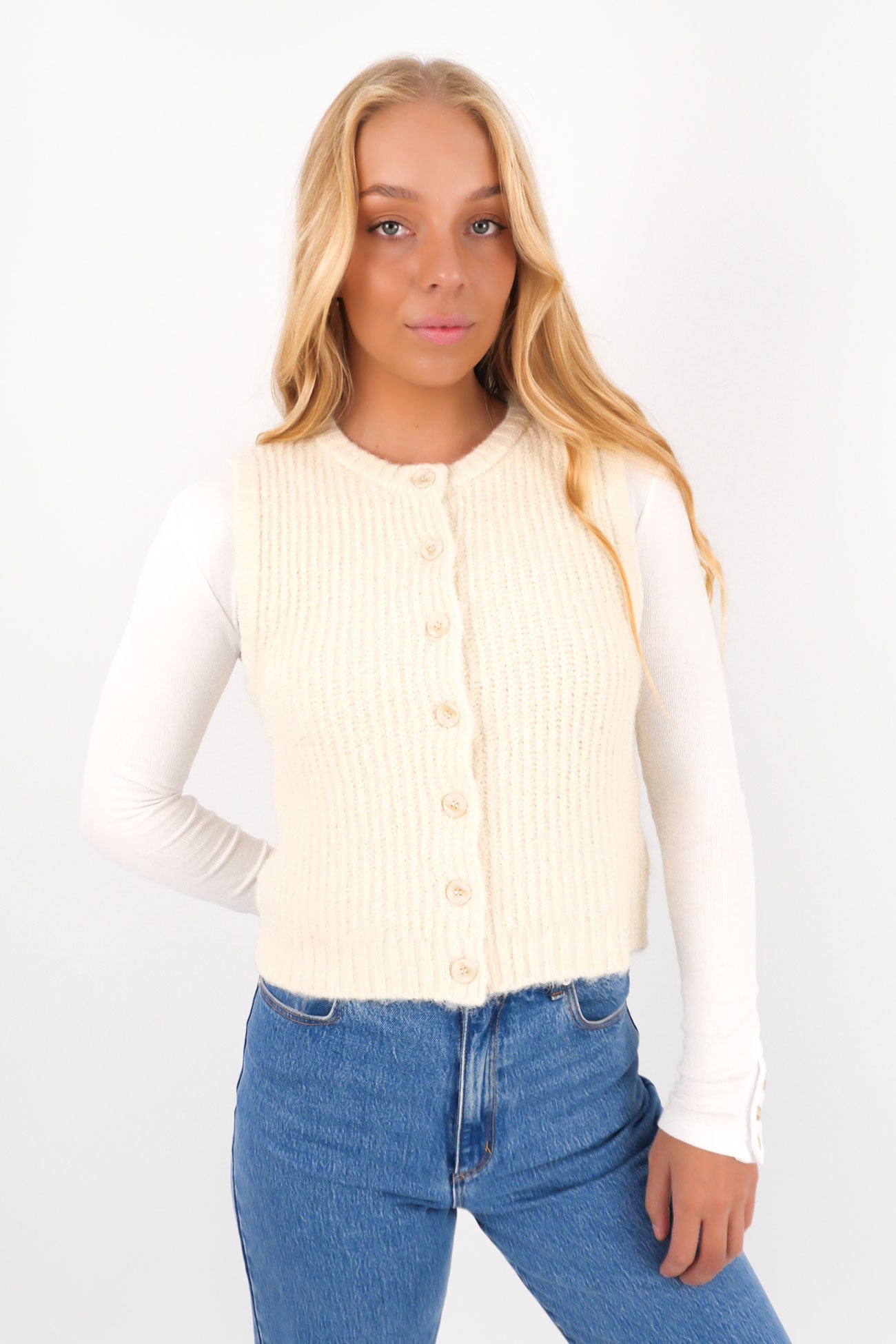 Aya Knit Vest Vanilla