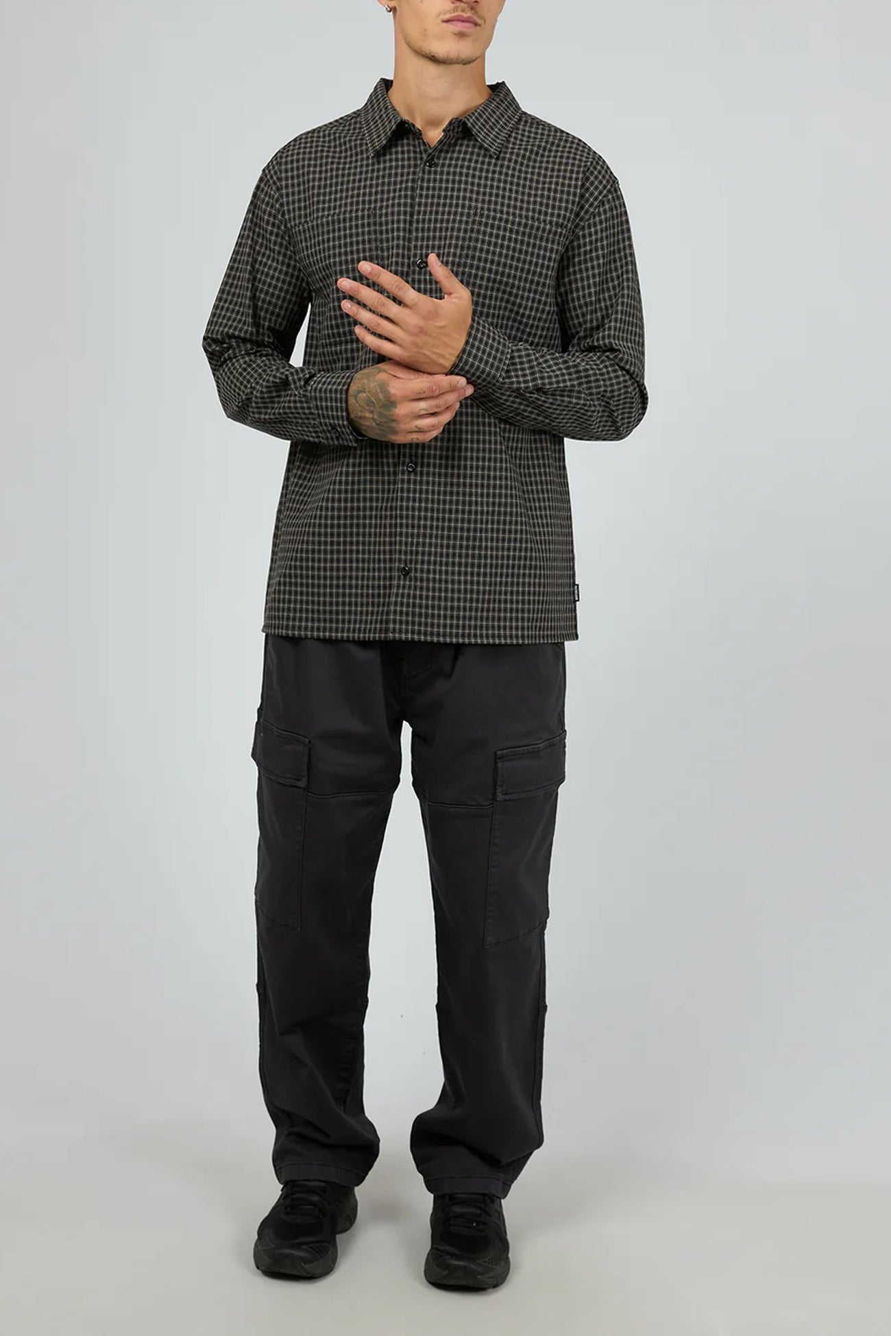 Benton-Long-Sleeve-Shirt-Black2jpg