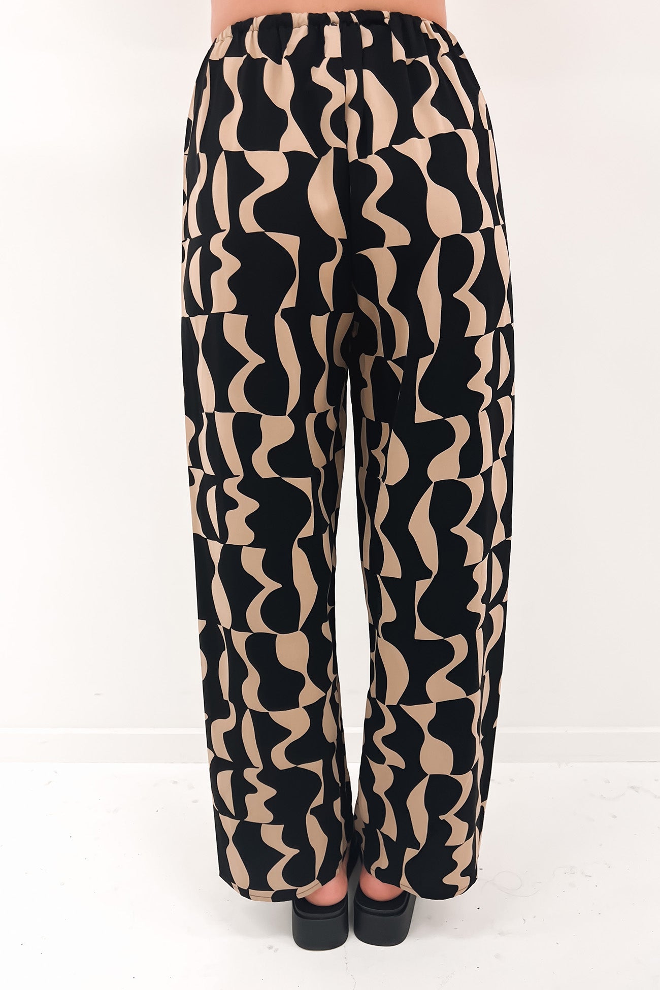 Capri Set Black Brown