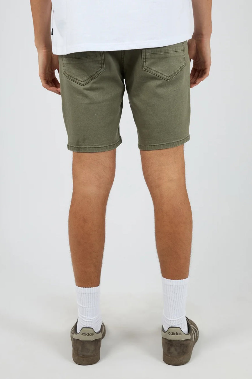 Challenger Short Khaki