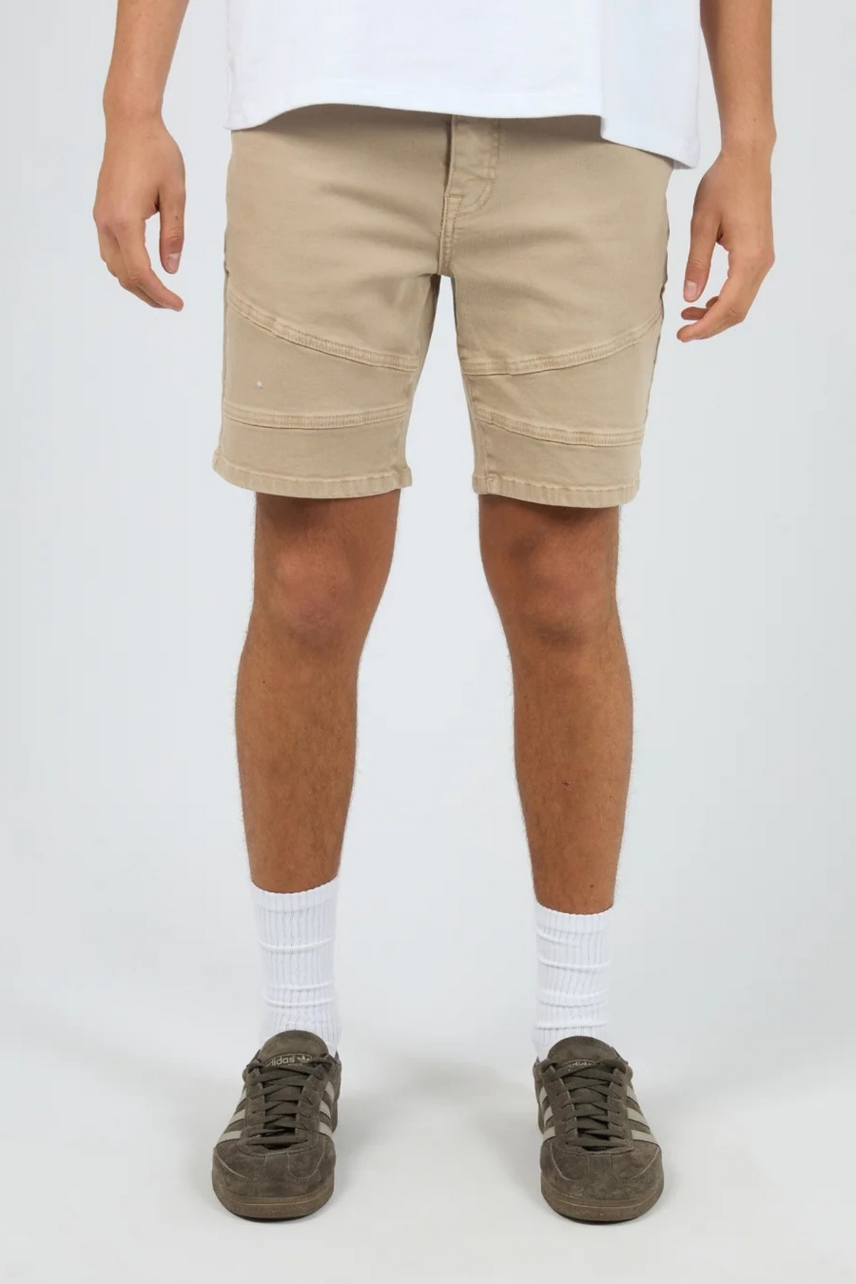 Challenger Short Tan