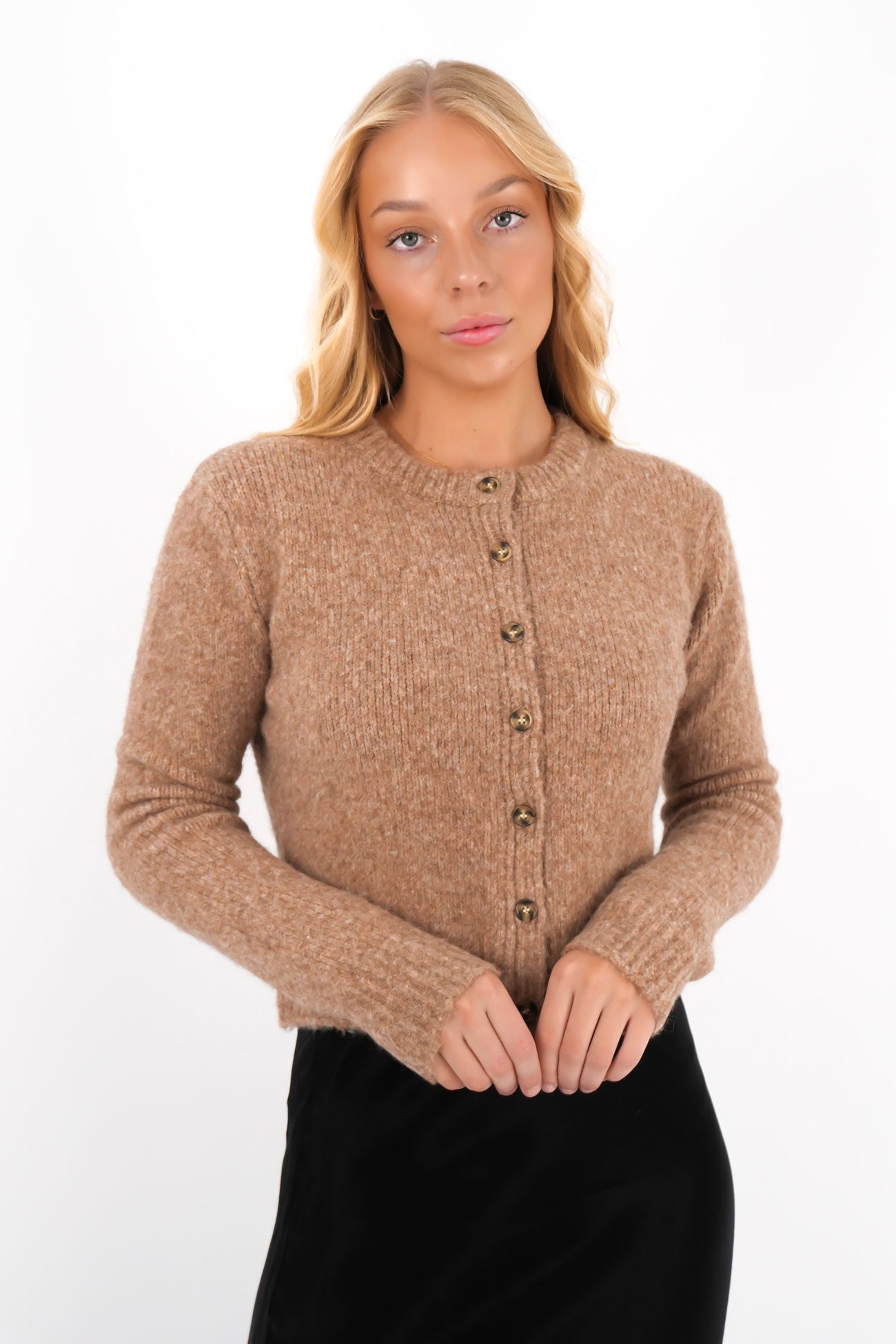 Claude-Cardigan-Oat-fcjpg