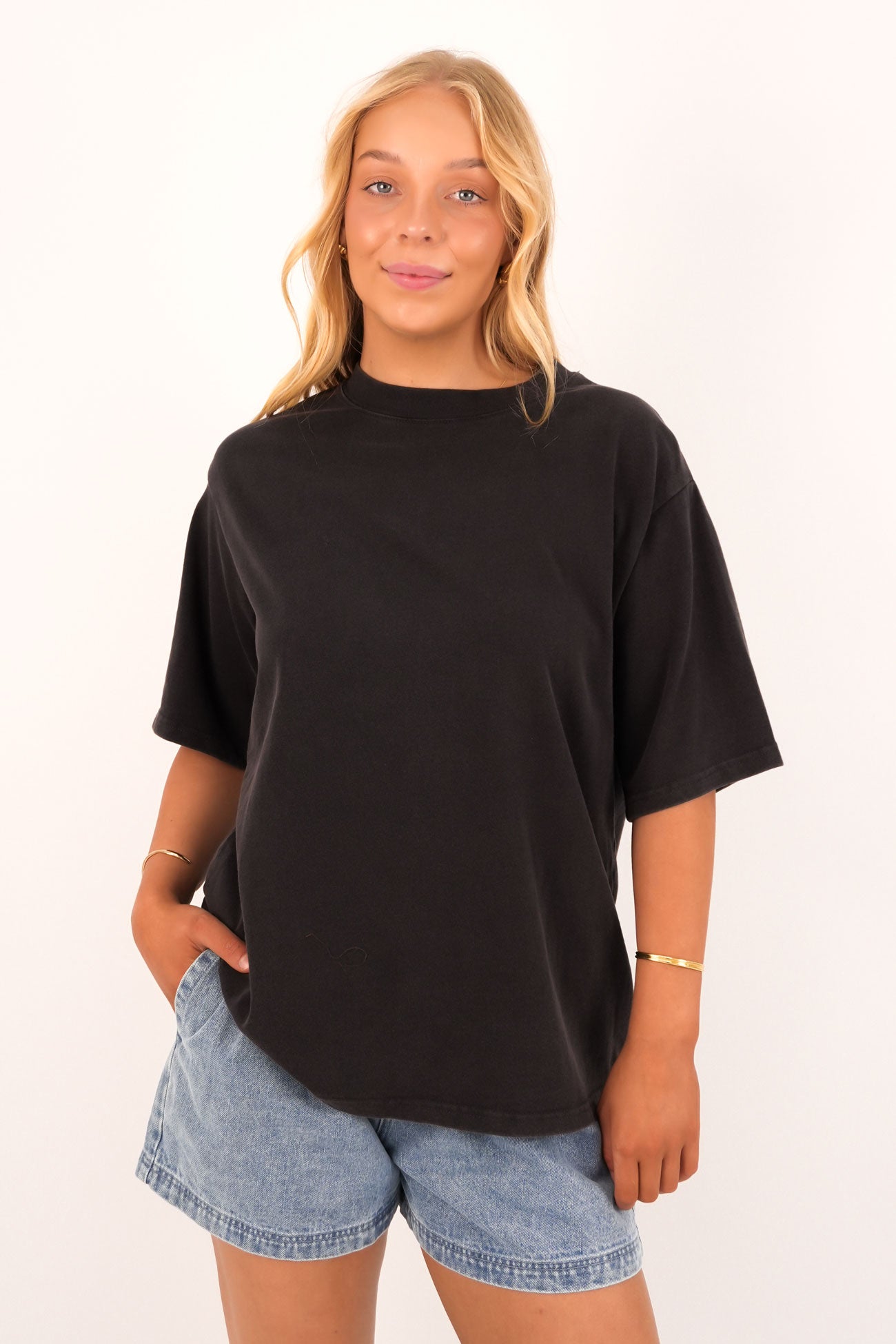 Core Oversized Tee Washed Black