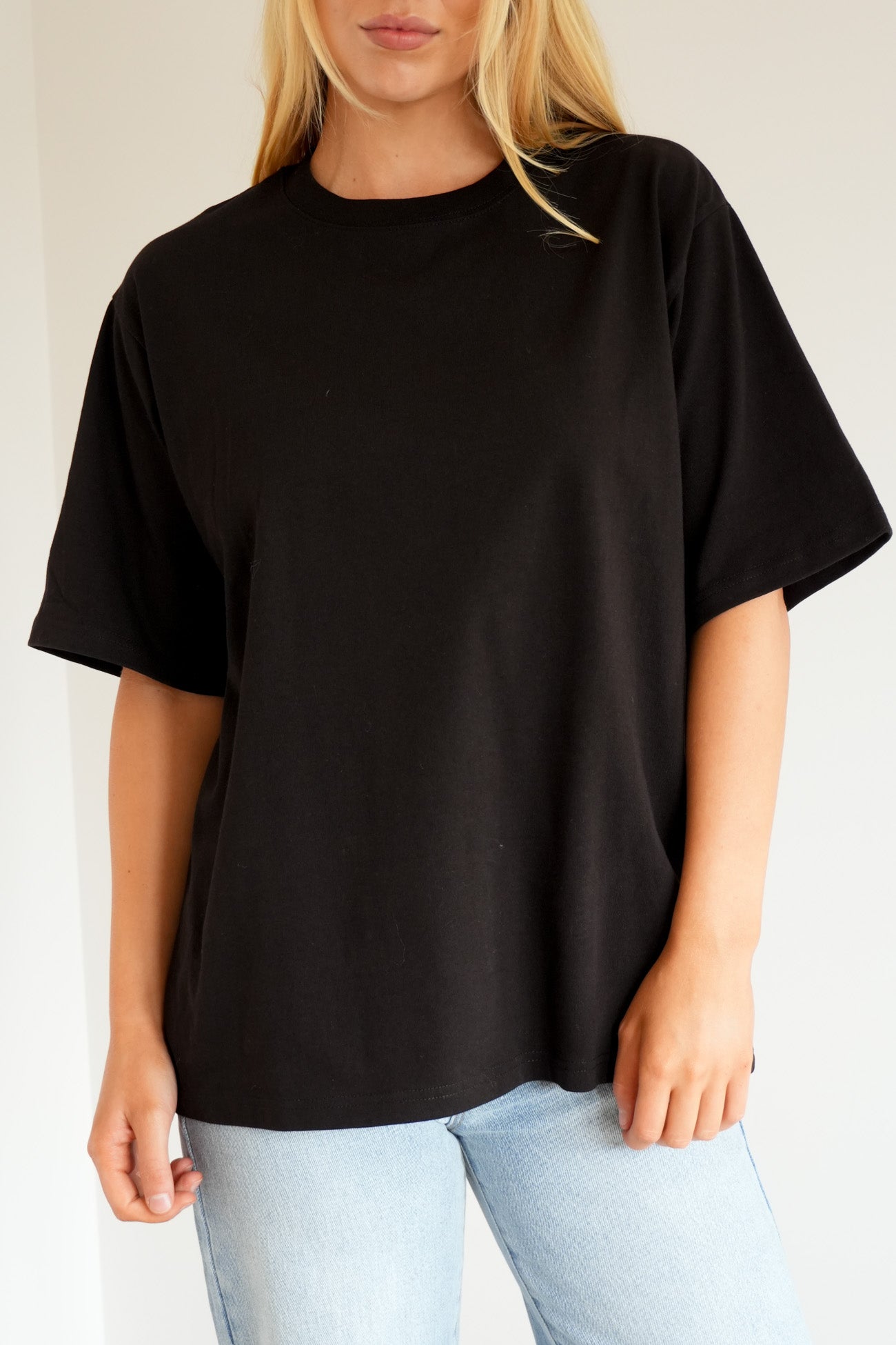 Core Oversized Tee Black