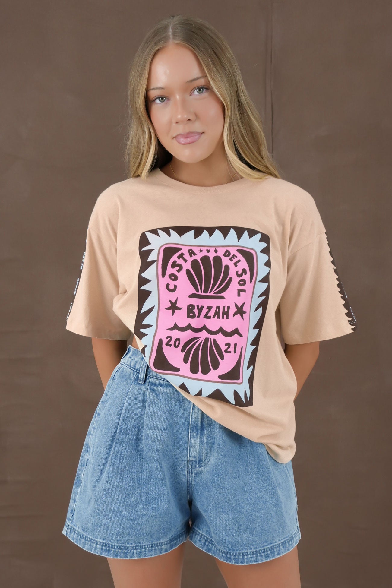Costa-Tee-Beige-f4