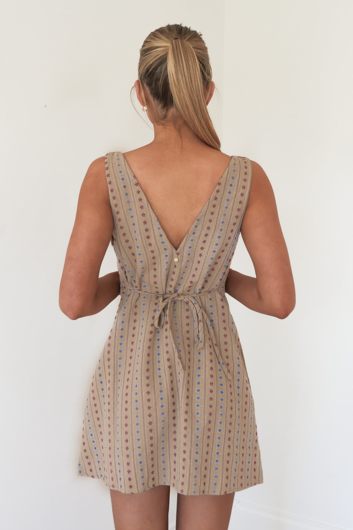 Daisy Floral Mini Dress Sand