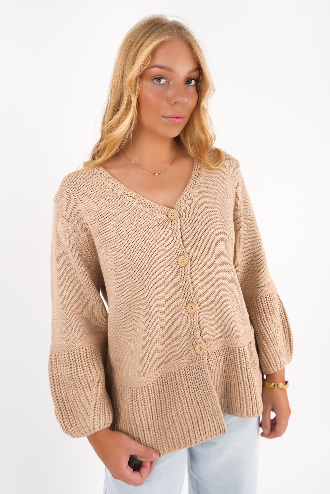 Darcy-Cardigan-Beige-f77jpg
