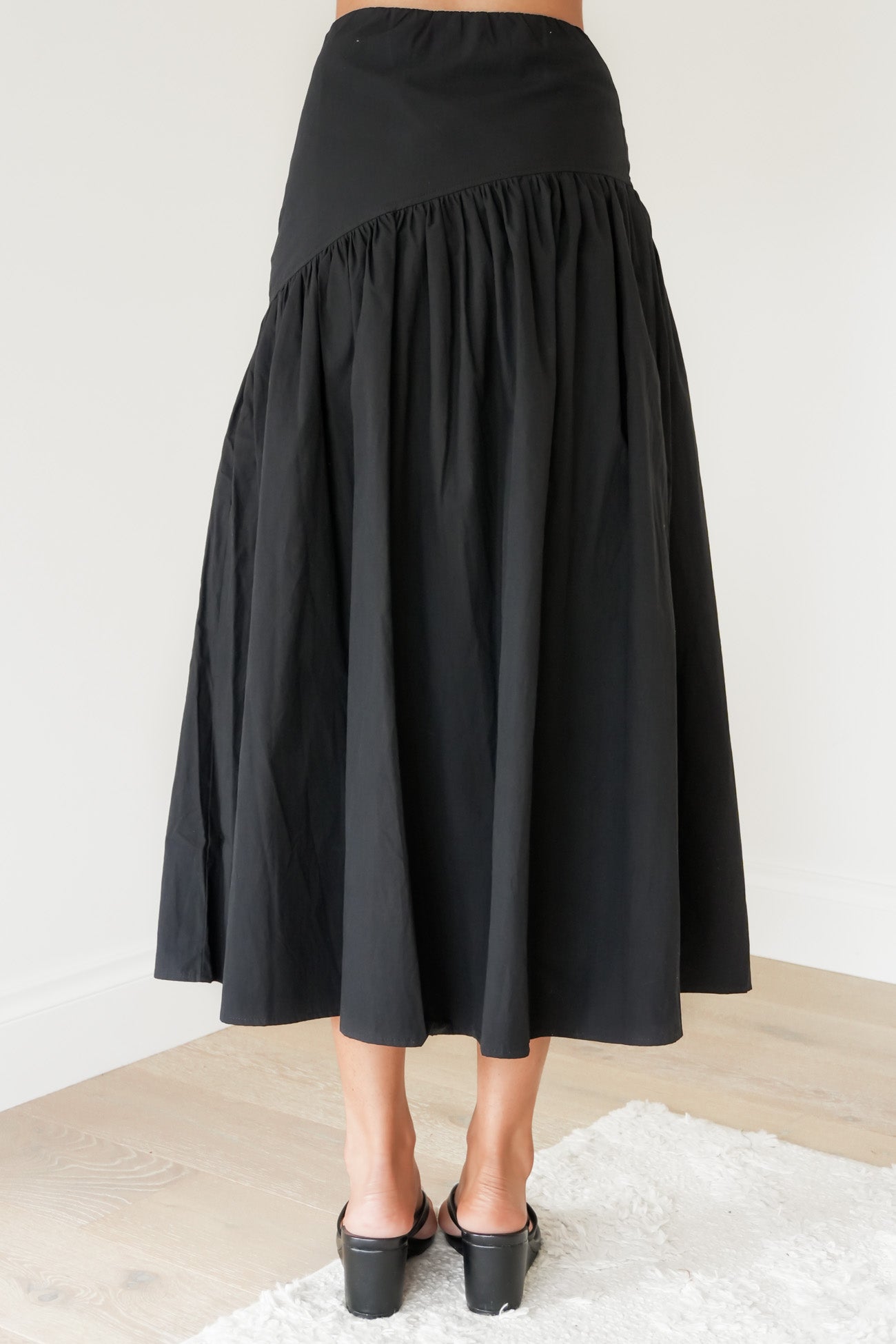 Essential Asym Maxi Skirt Black