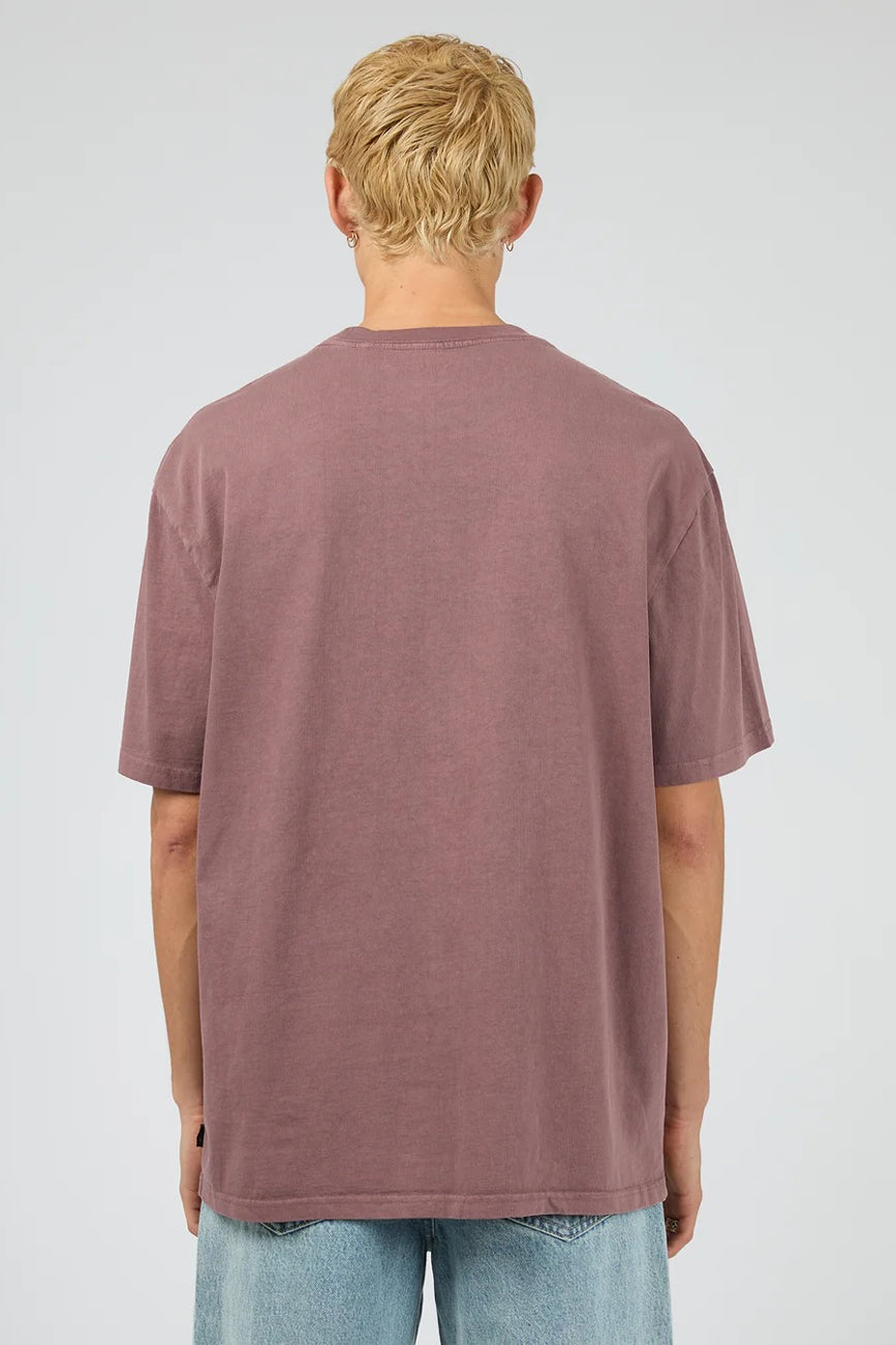 Essential Fit Tee Vino