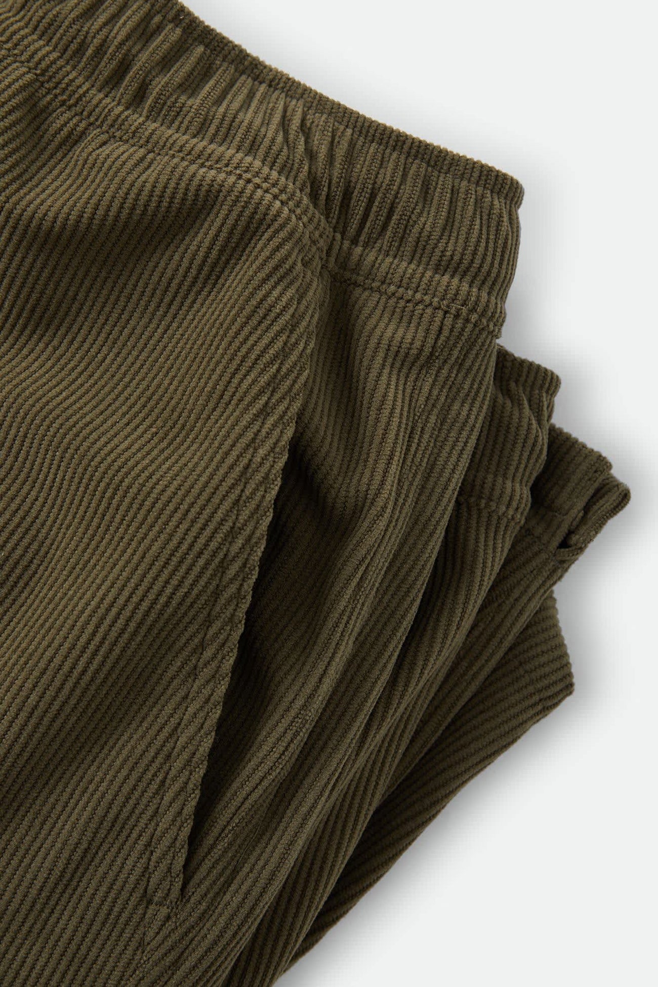 Everyday Corduroy Short Dark Olive