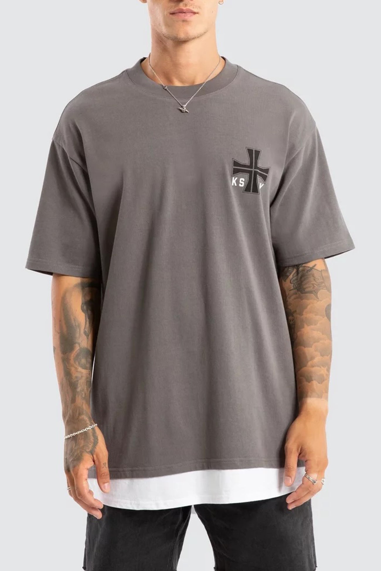 Fable Box Fit Layer Tee Charcoal