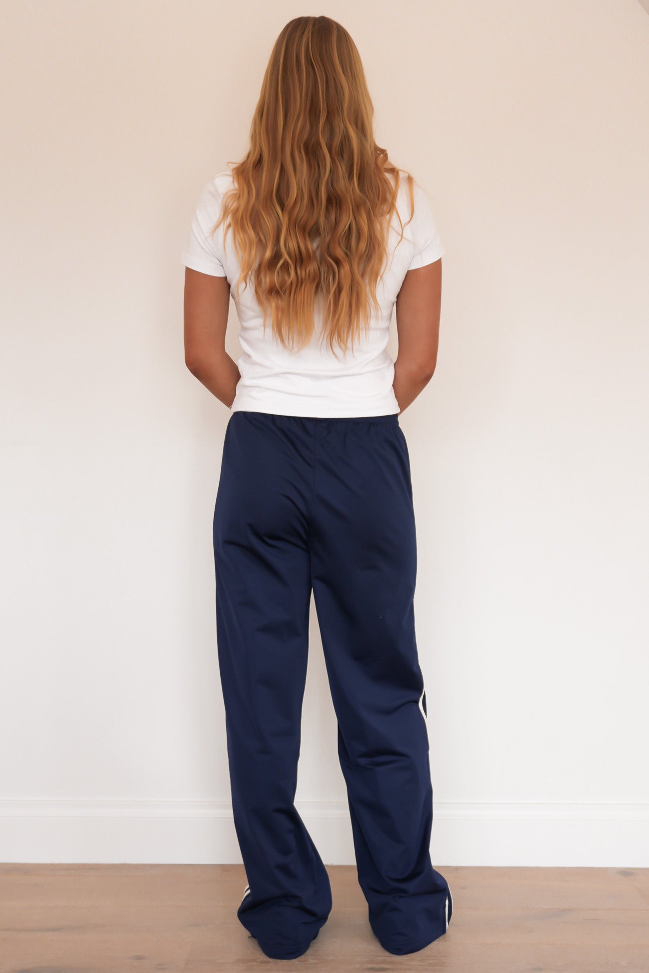 Firebird Loose Trackpant Night Indigo Off White