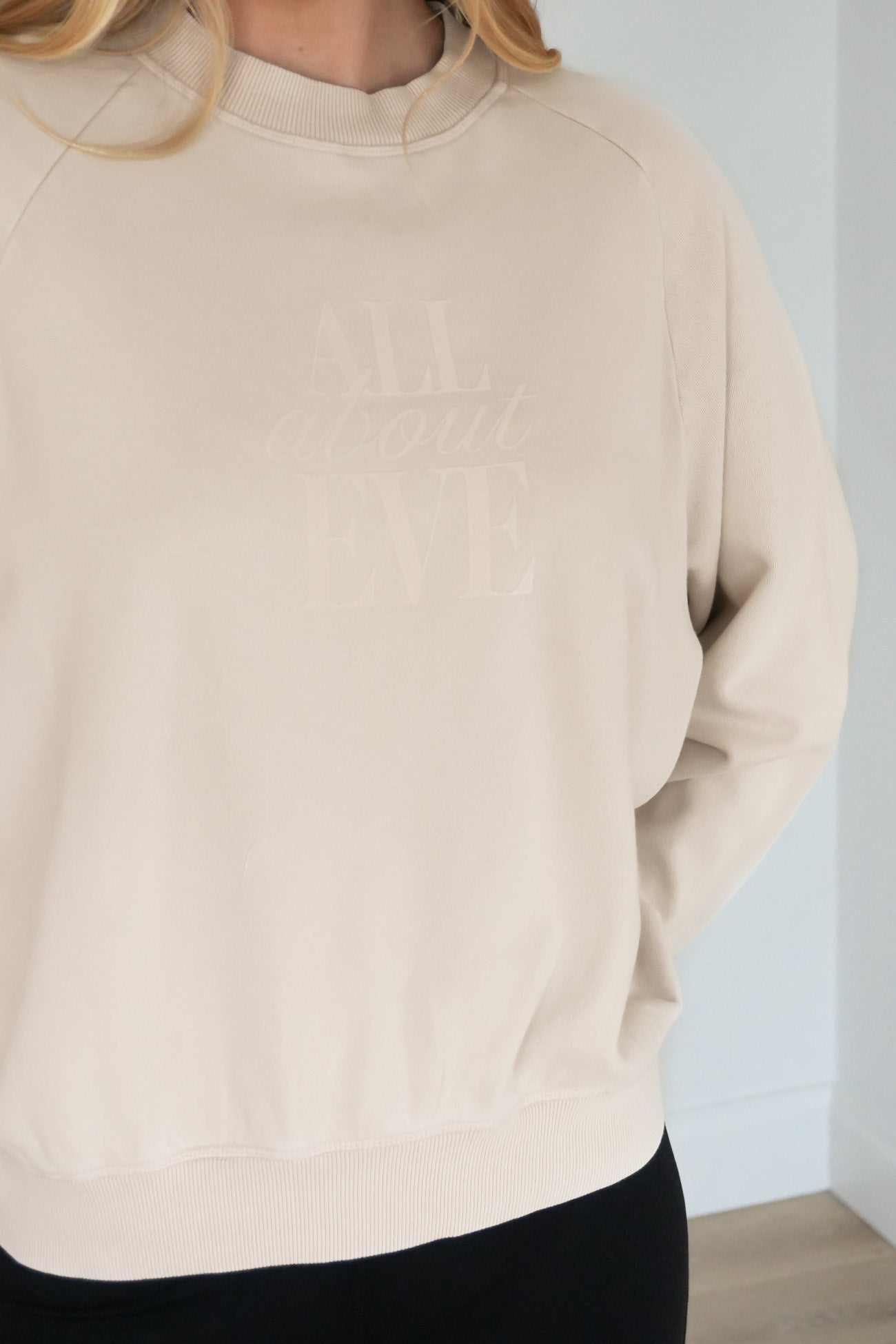 Flynn Washed Box Raglan Crew Vanilla