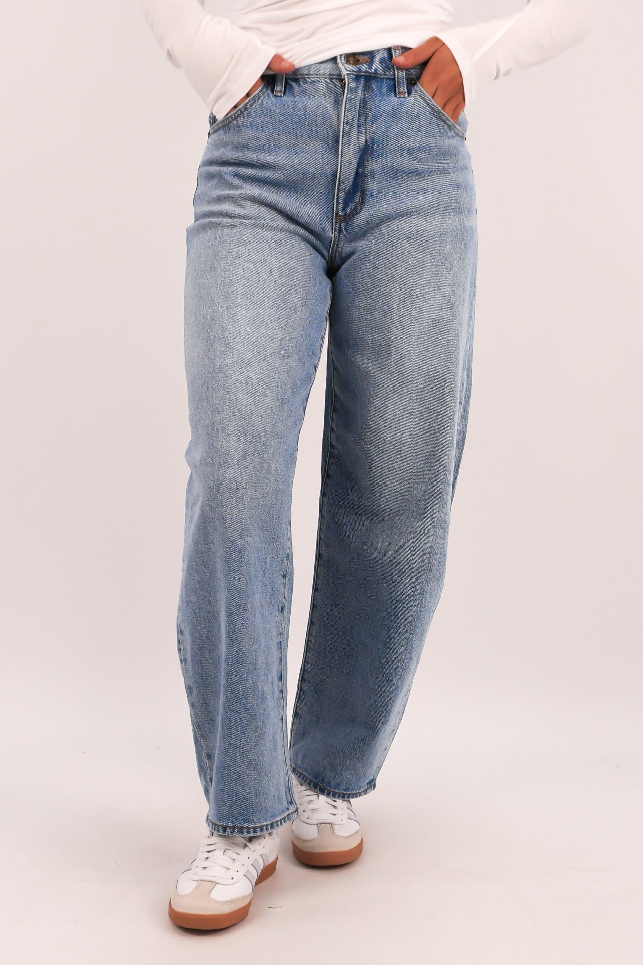 Gigi Barrel Jean Brad Blue