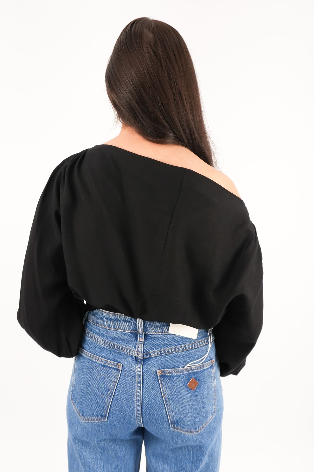 Harla-Long-Sleeve-Top-Black-bjpg
