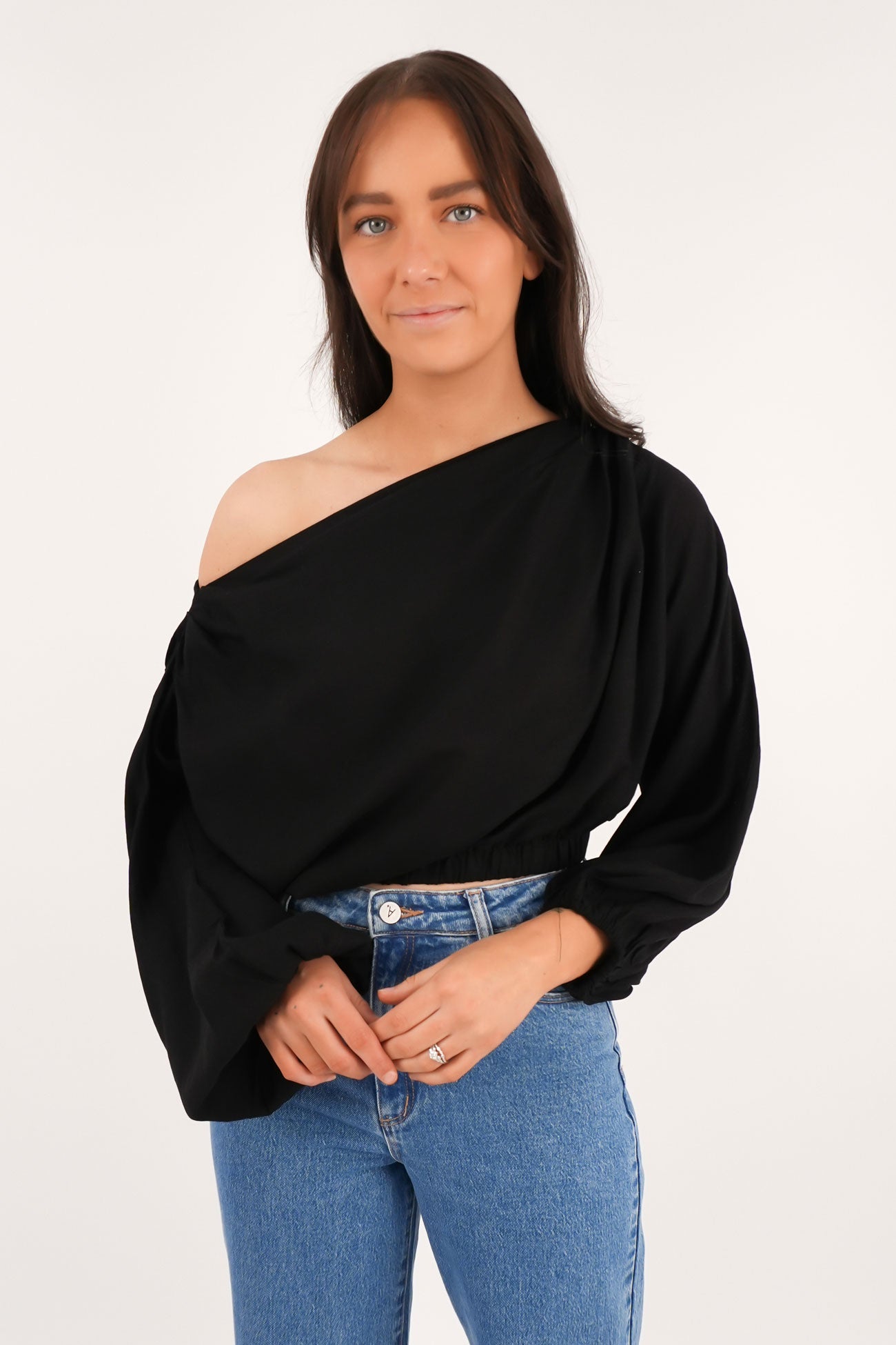 Harla-Long-Sleeve-Top-Black-ffcjpg