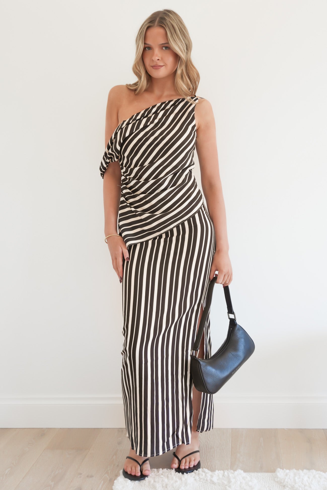 Harlyn Set Black Stripe