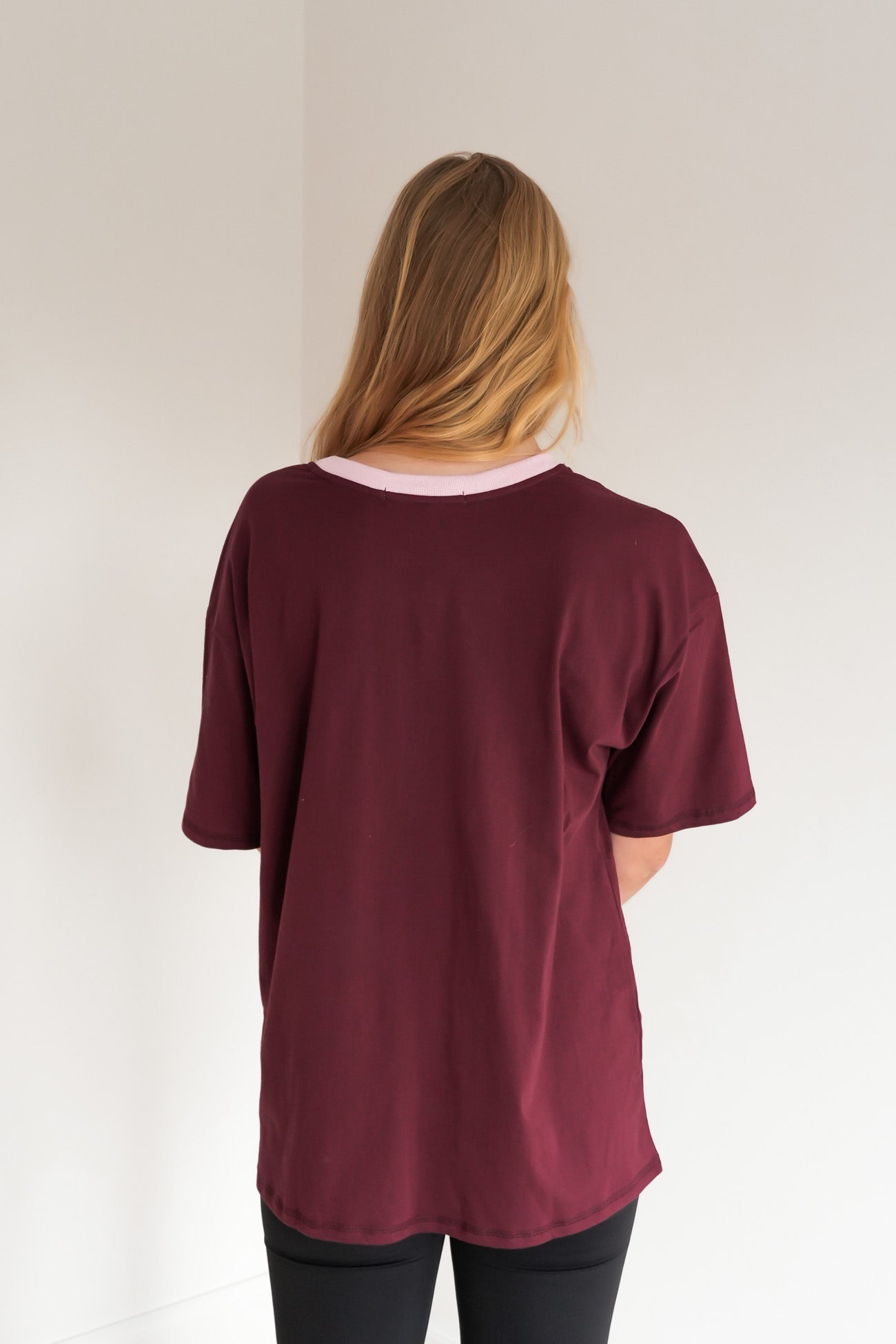 Intention Contrast Tee Port