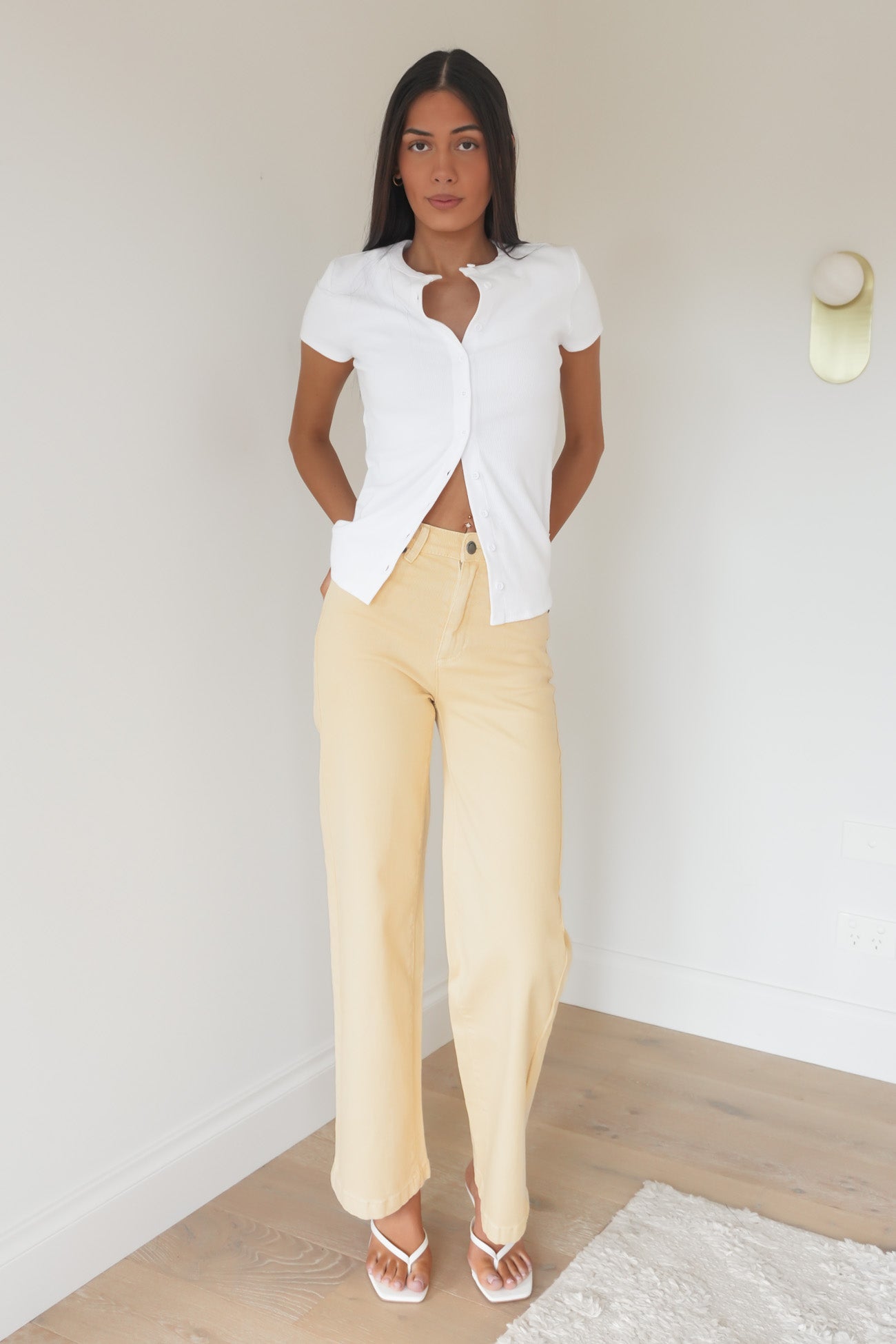 Jacqui Wide Leg Jean Butter
