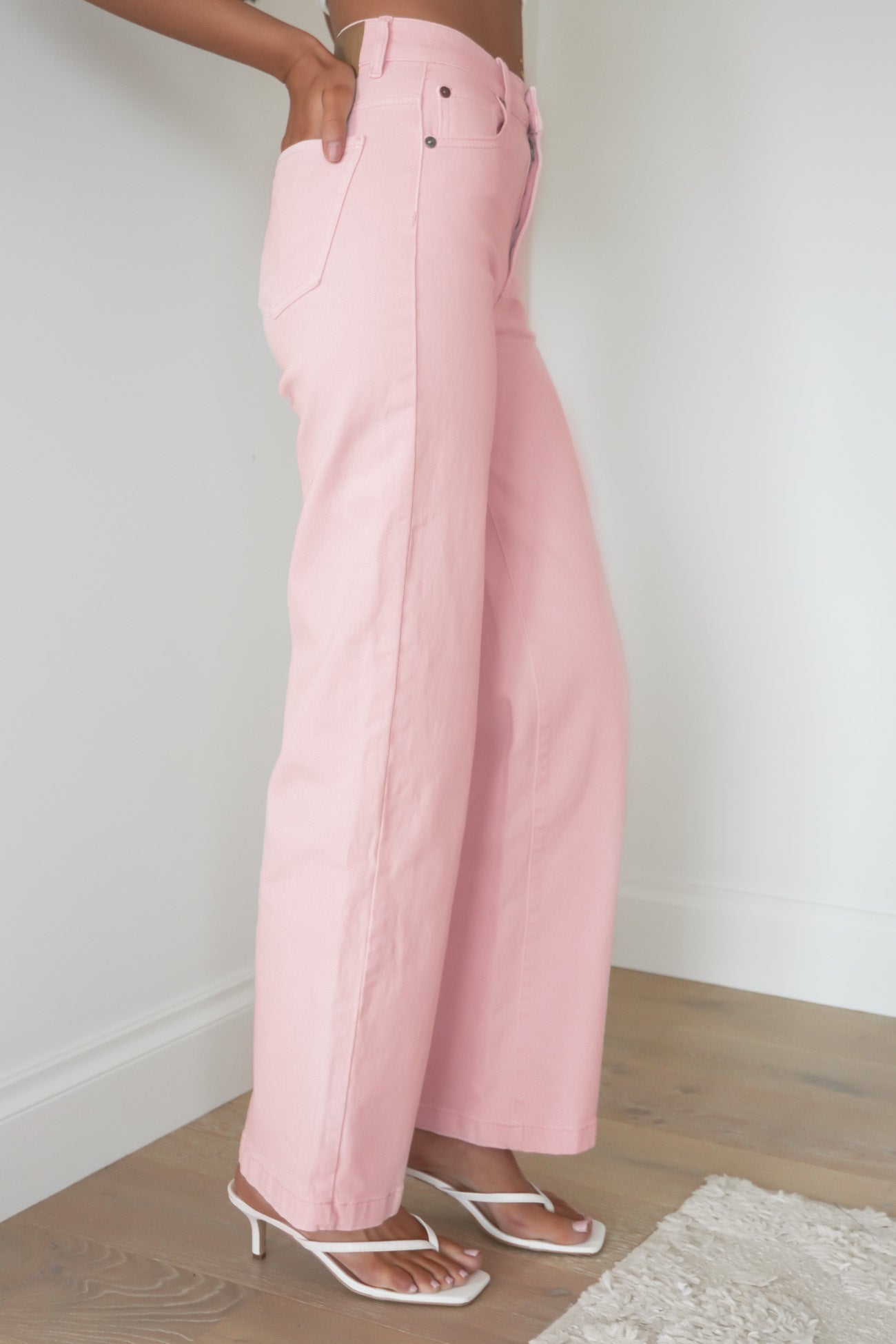 Jacqui Wide Leg Jean Pink