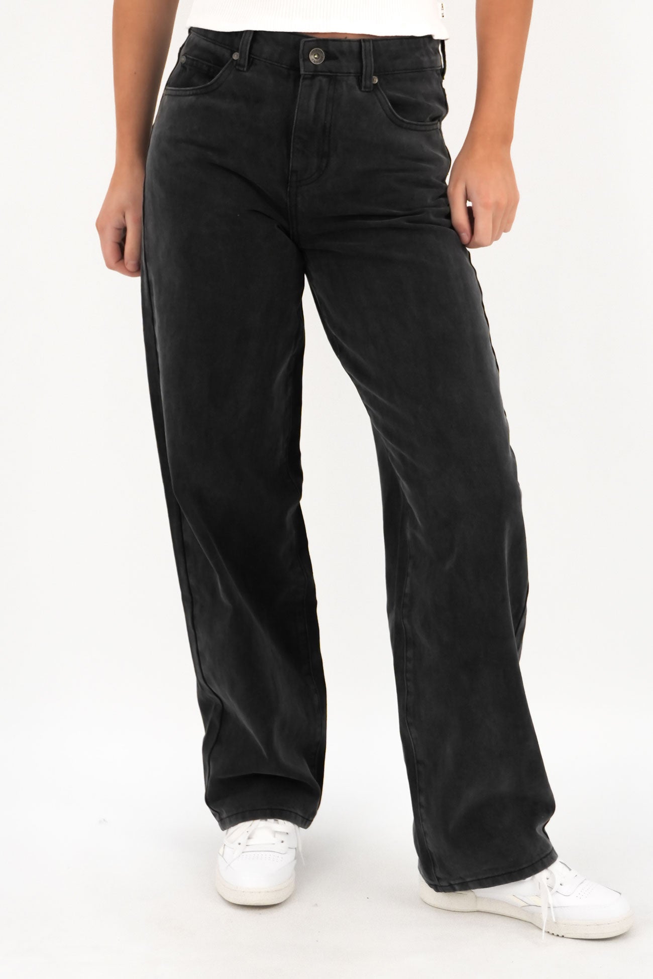 Jade Baggy Jean Washed Black