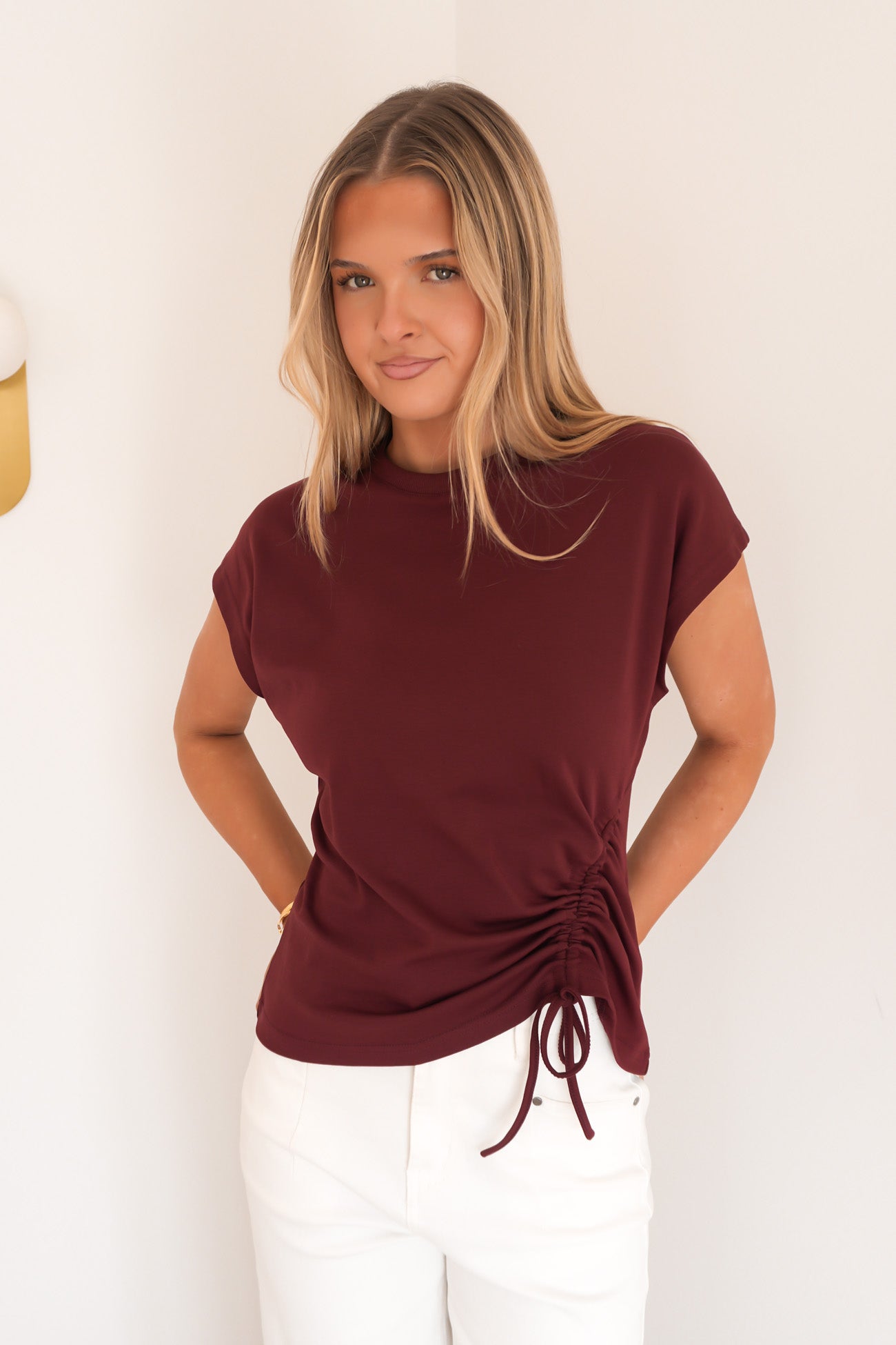 Jaide Tee Wine