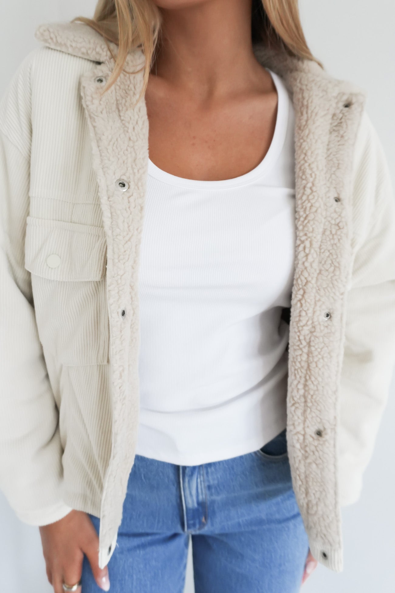 James Jacket Beige
