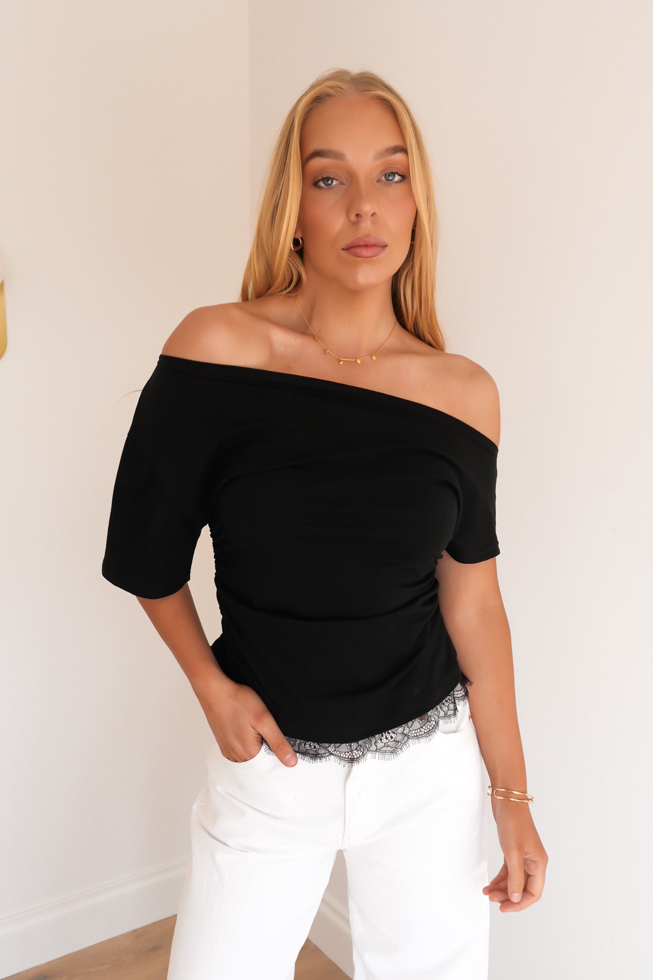 Kara Lace Top Black