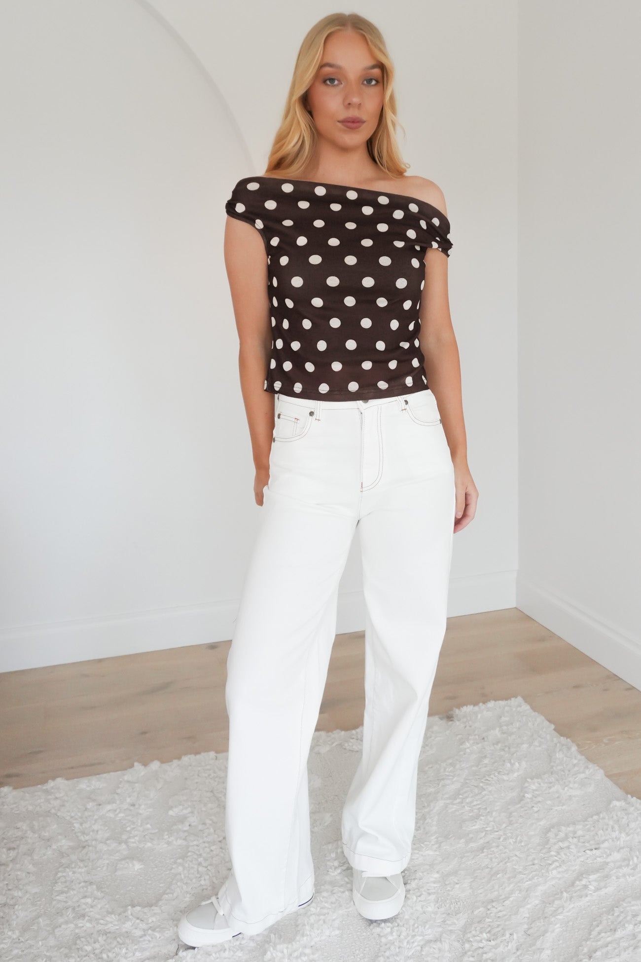 Karolina Top Chocolate