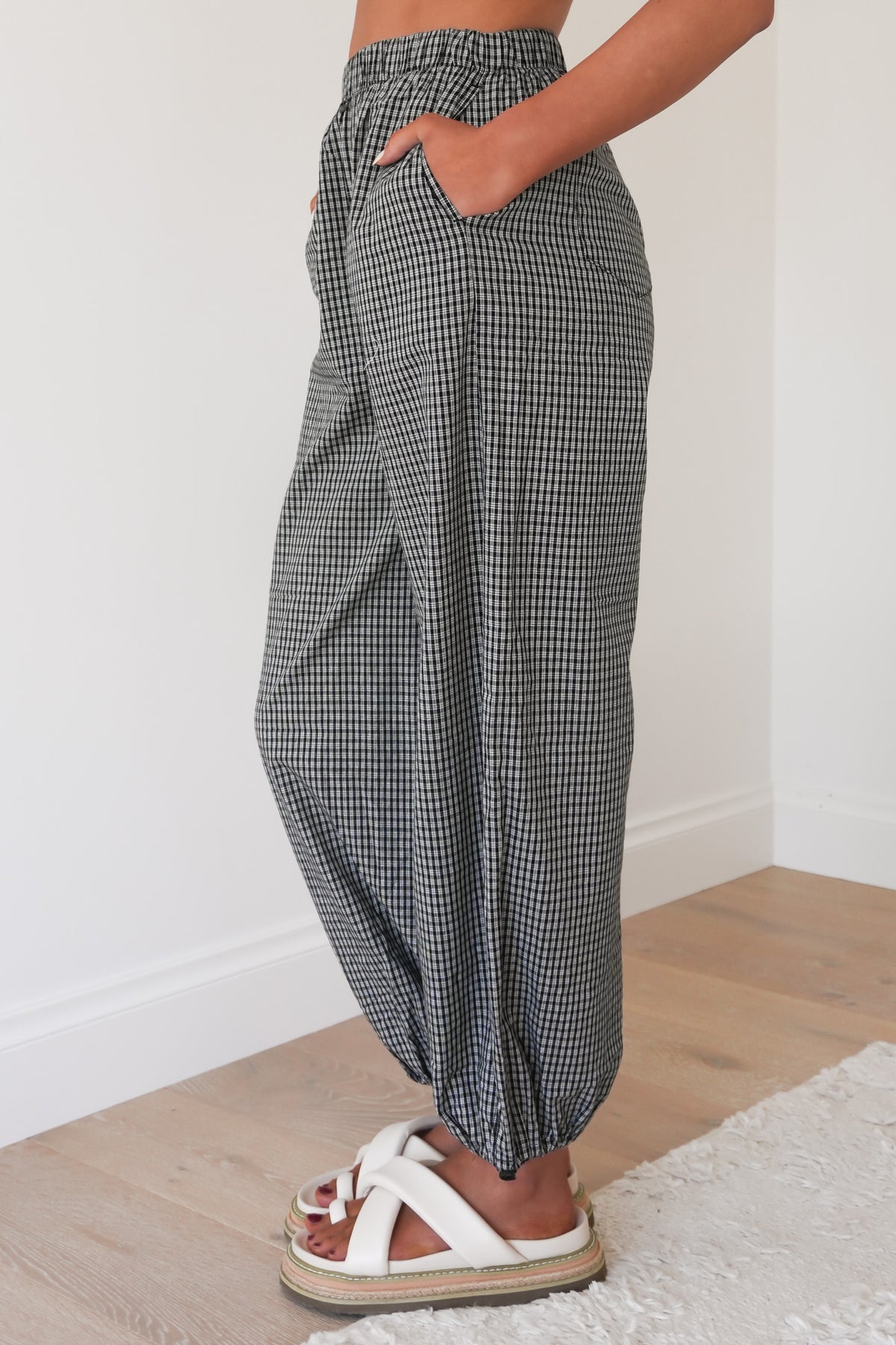 Kenna Check Pant Black