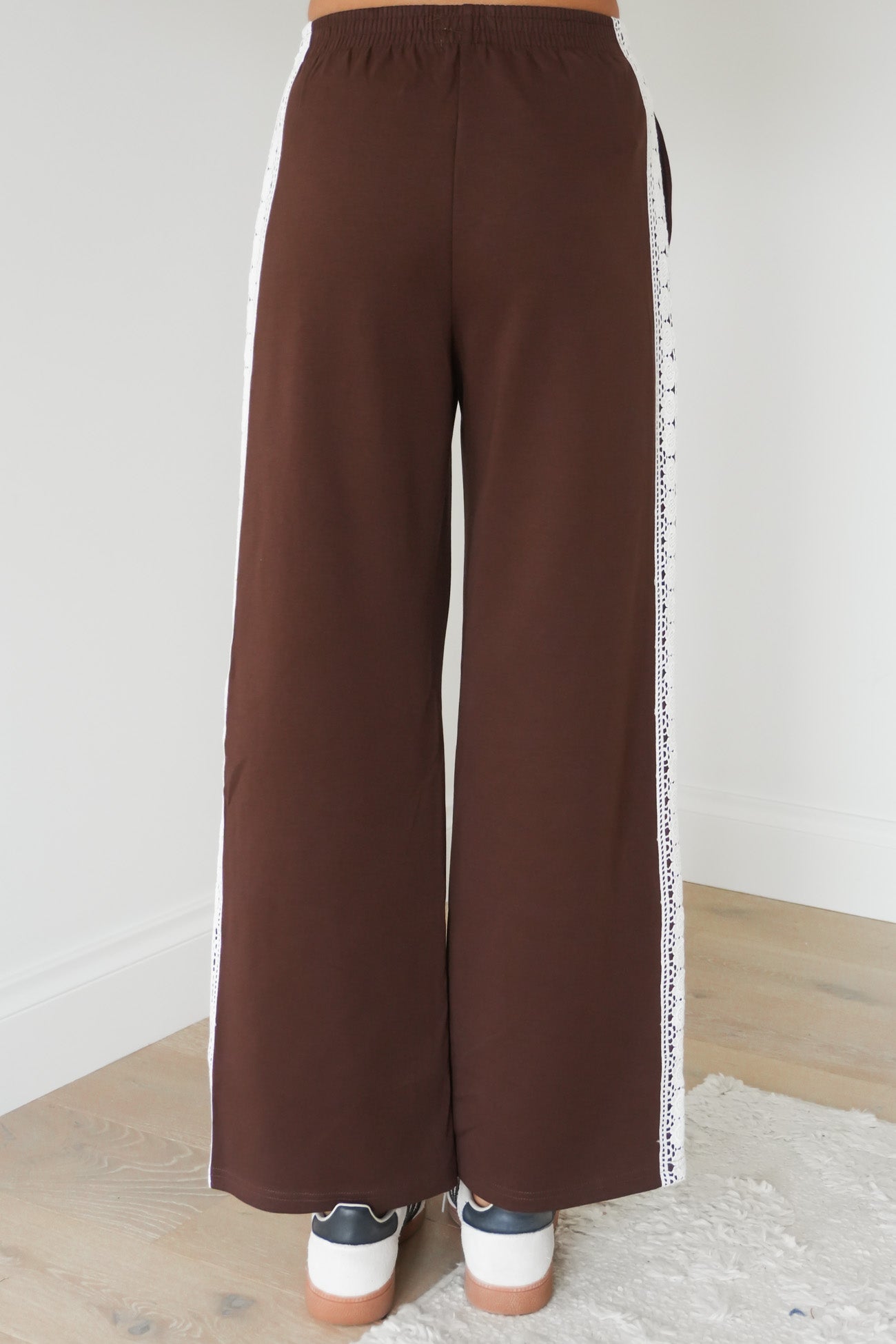 Kirby Pant Chocolate White Lace