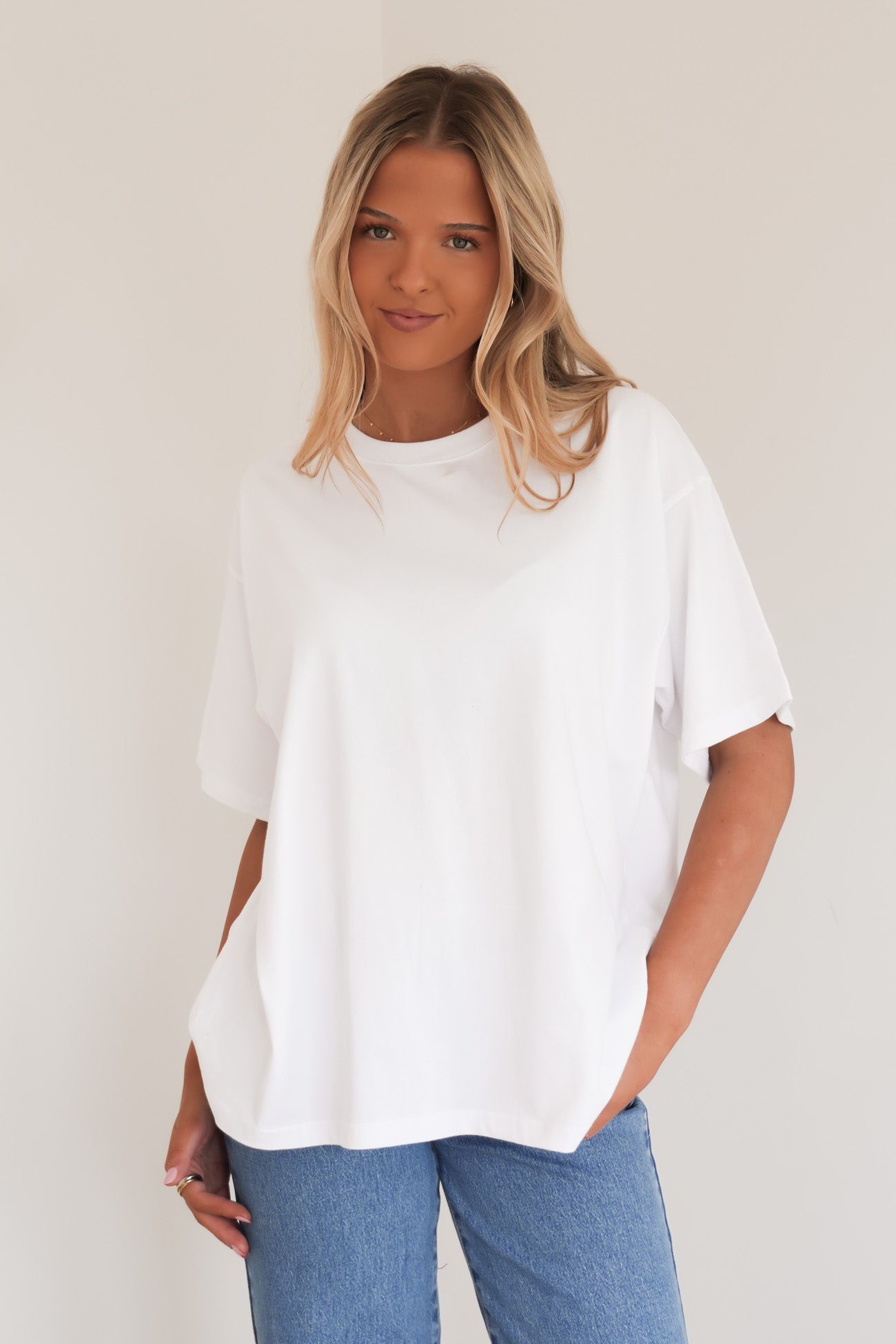 Koa Oversized Tee White