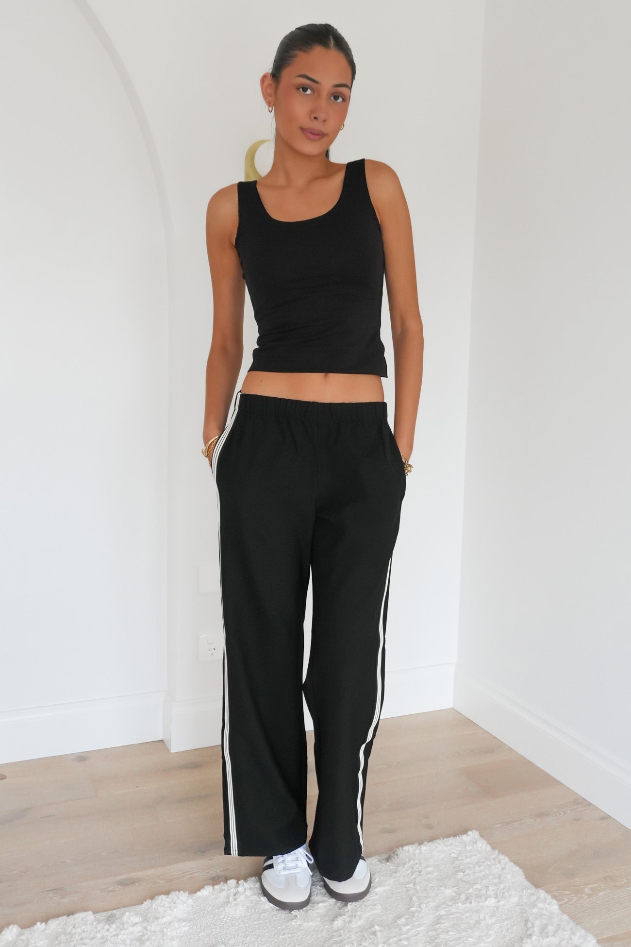 Lina Pant Black