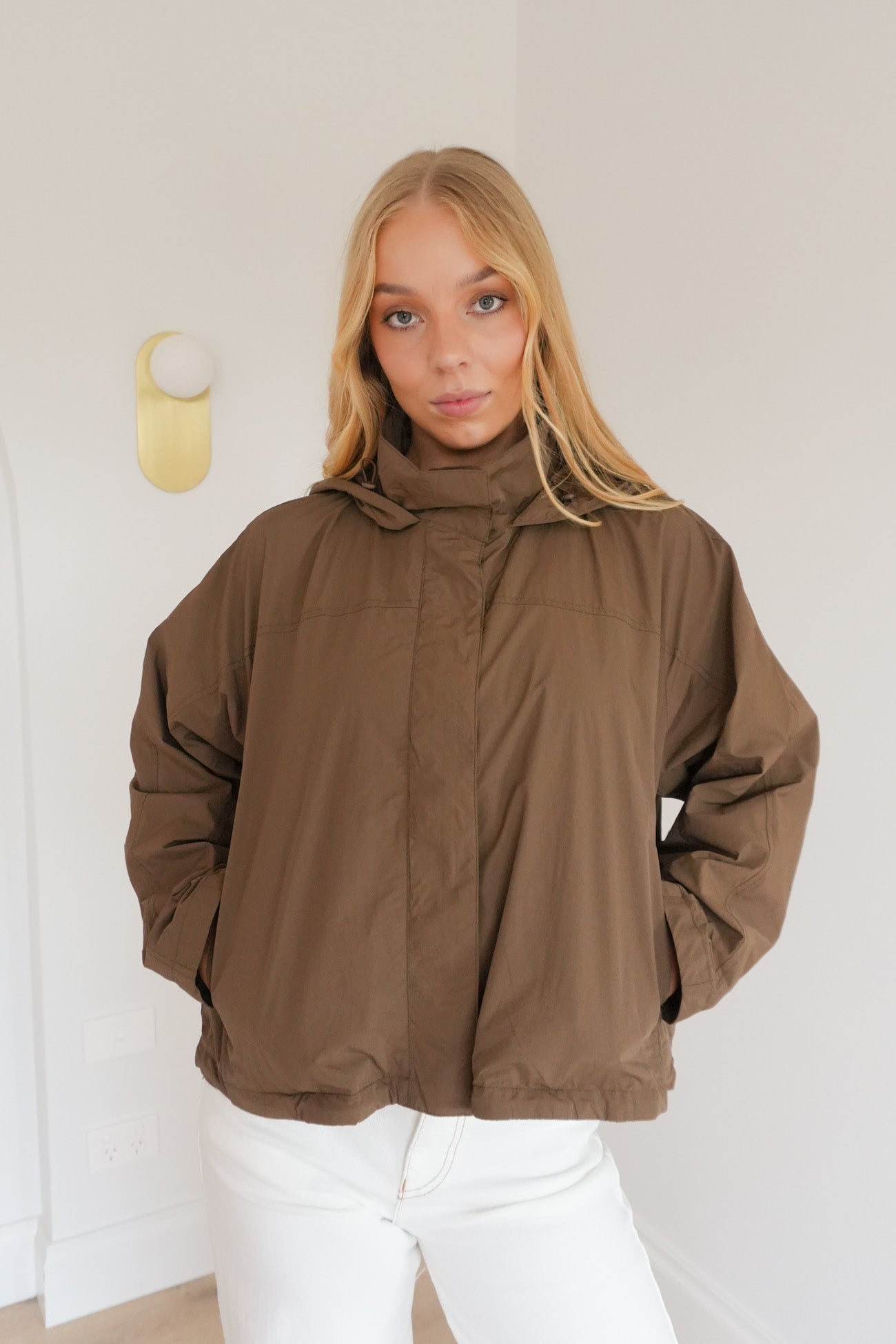 London Wind Breaker Chocolate